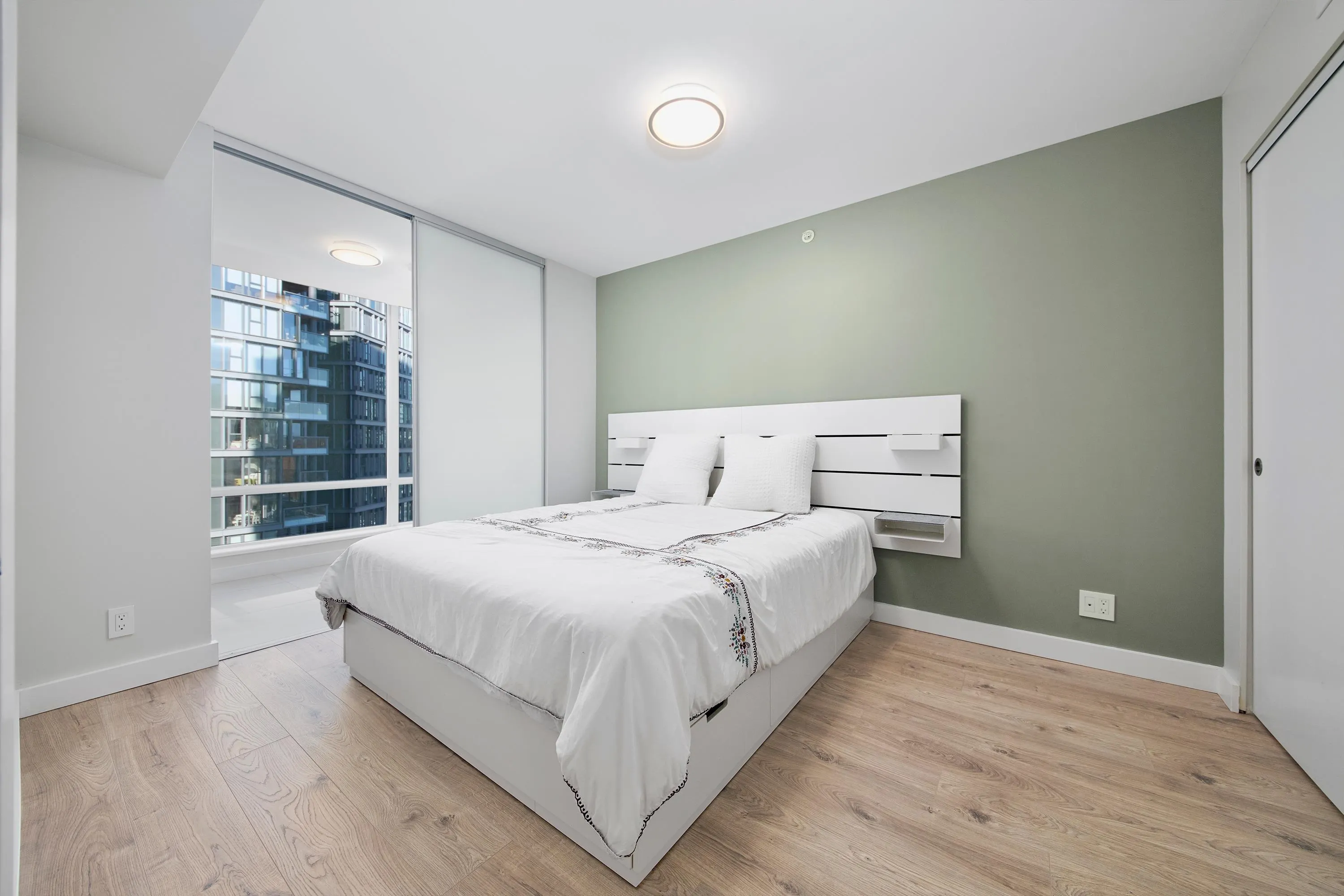 1618 Quebec Street #1007