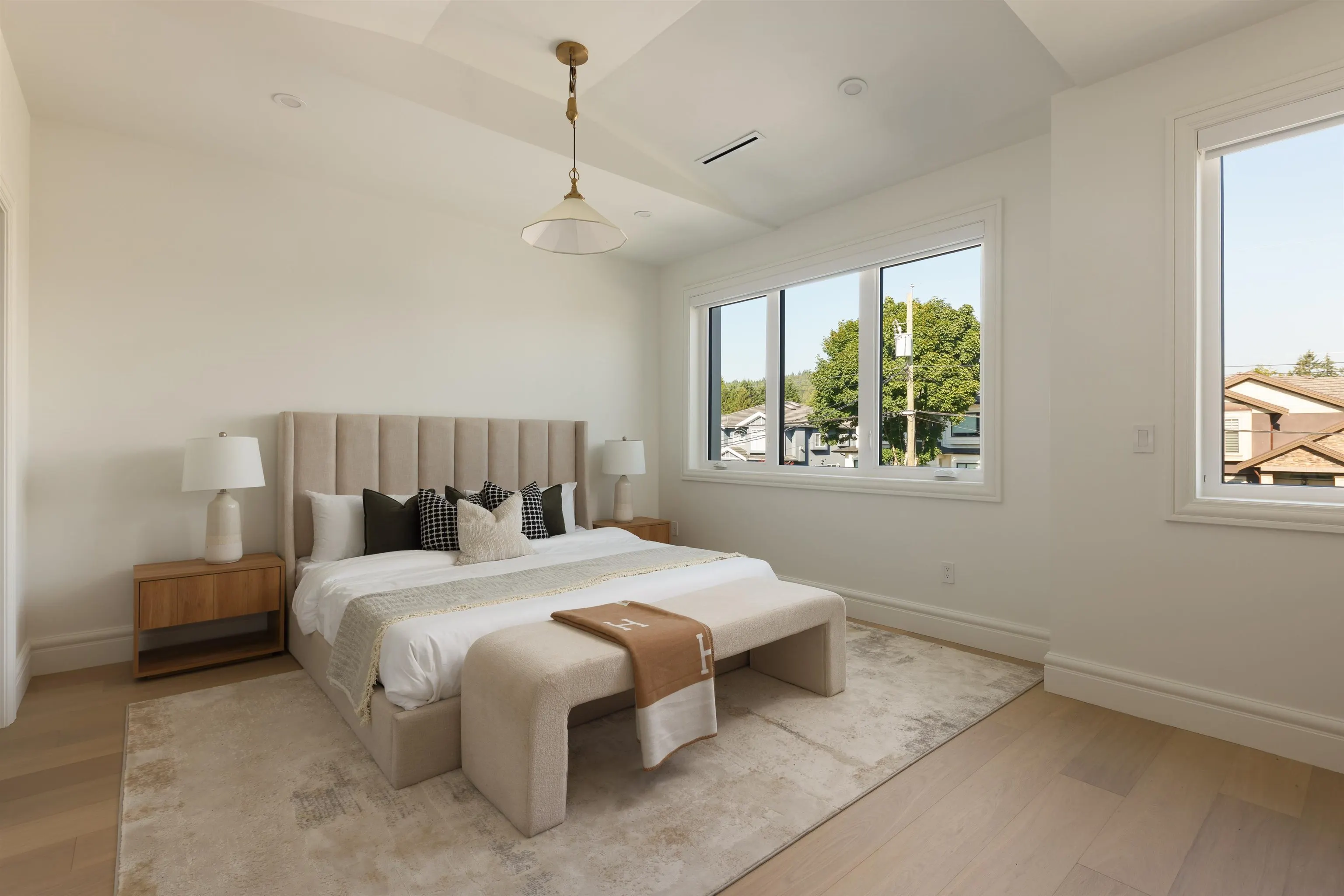 1735 Blaine Avenue #2