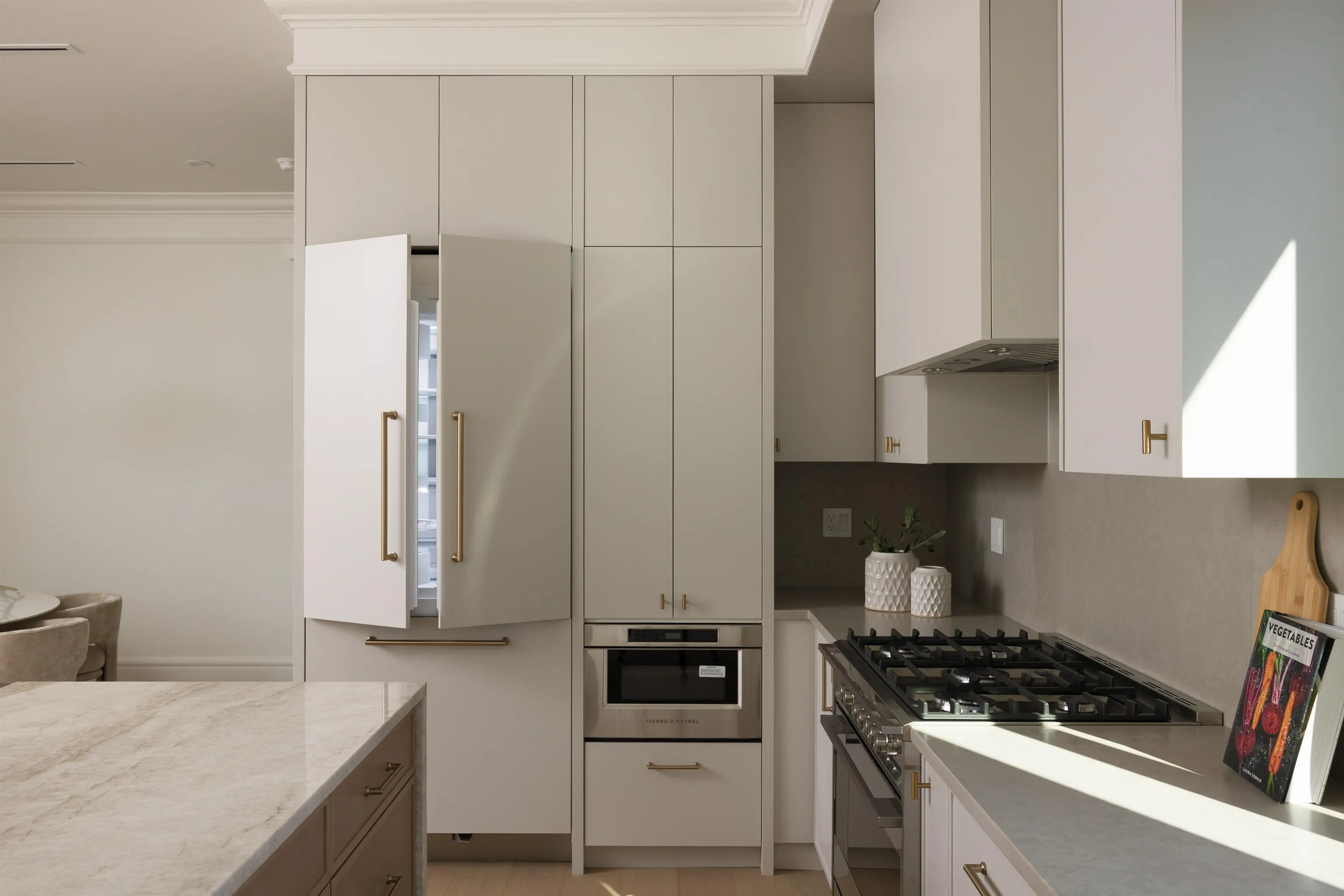 1735 Blaine Avenue #2