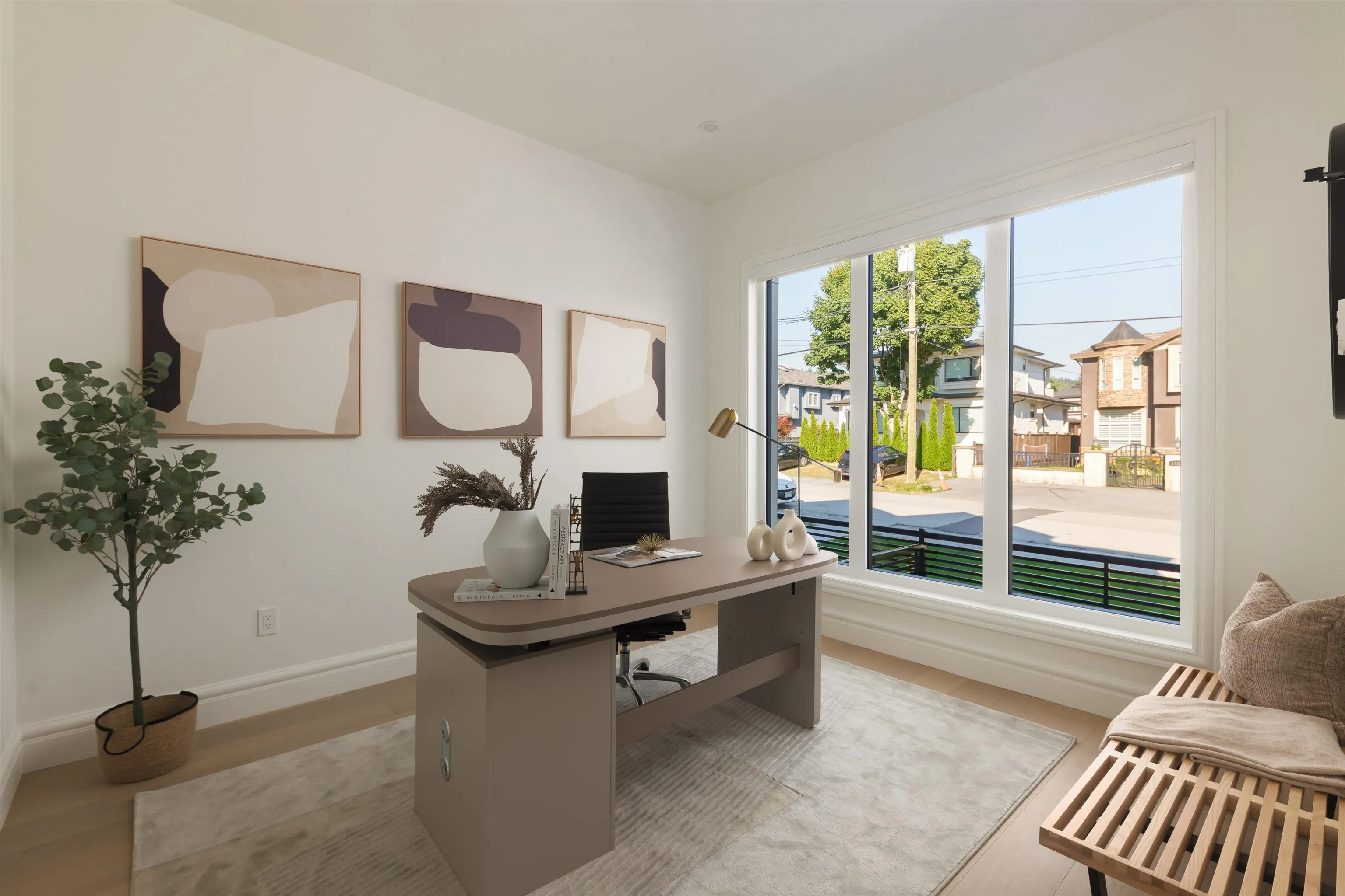 1735 Blaine Avenue #2
