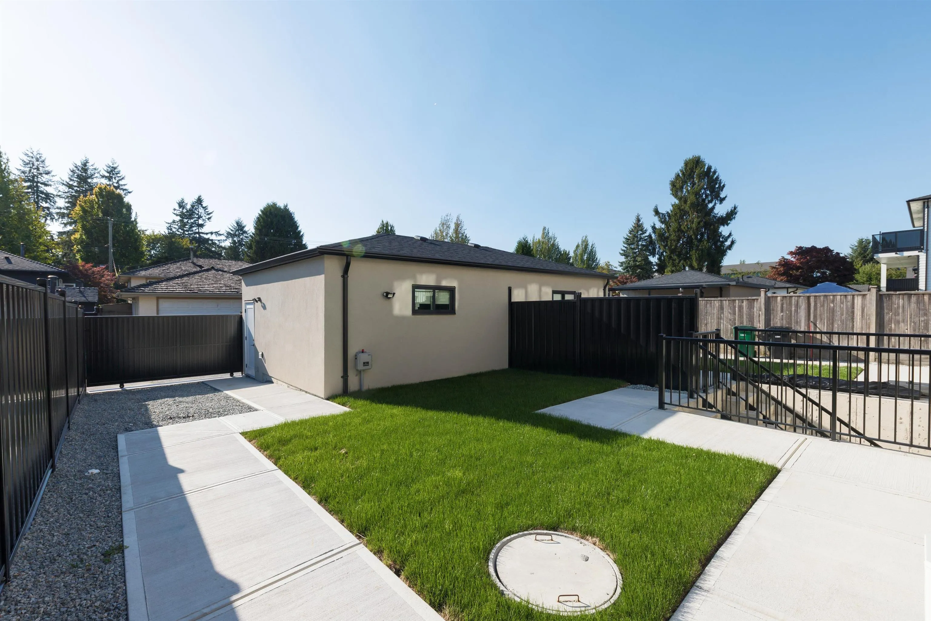 1735 Blaine Avenue #2