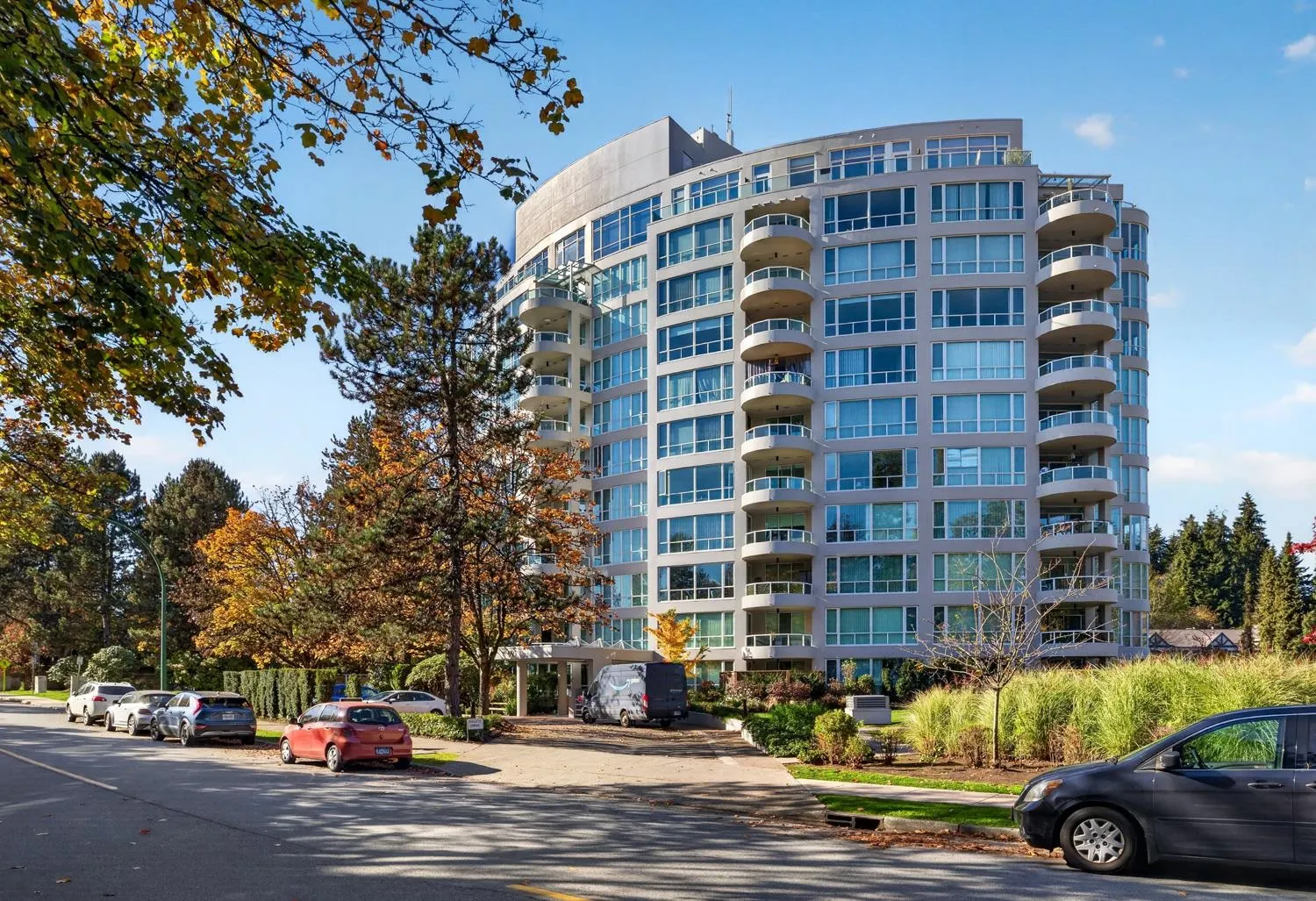 995 Roche Point Drive #903