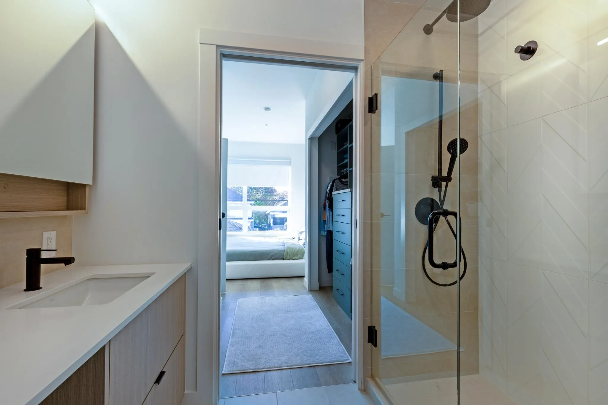 2268 E Broadway #208