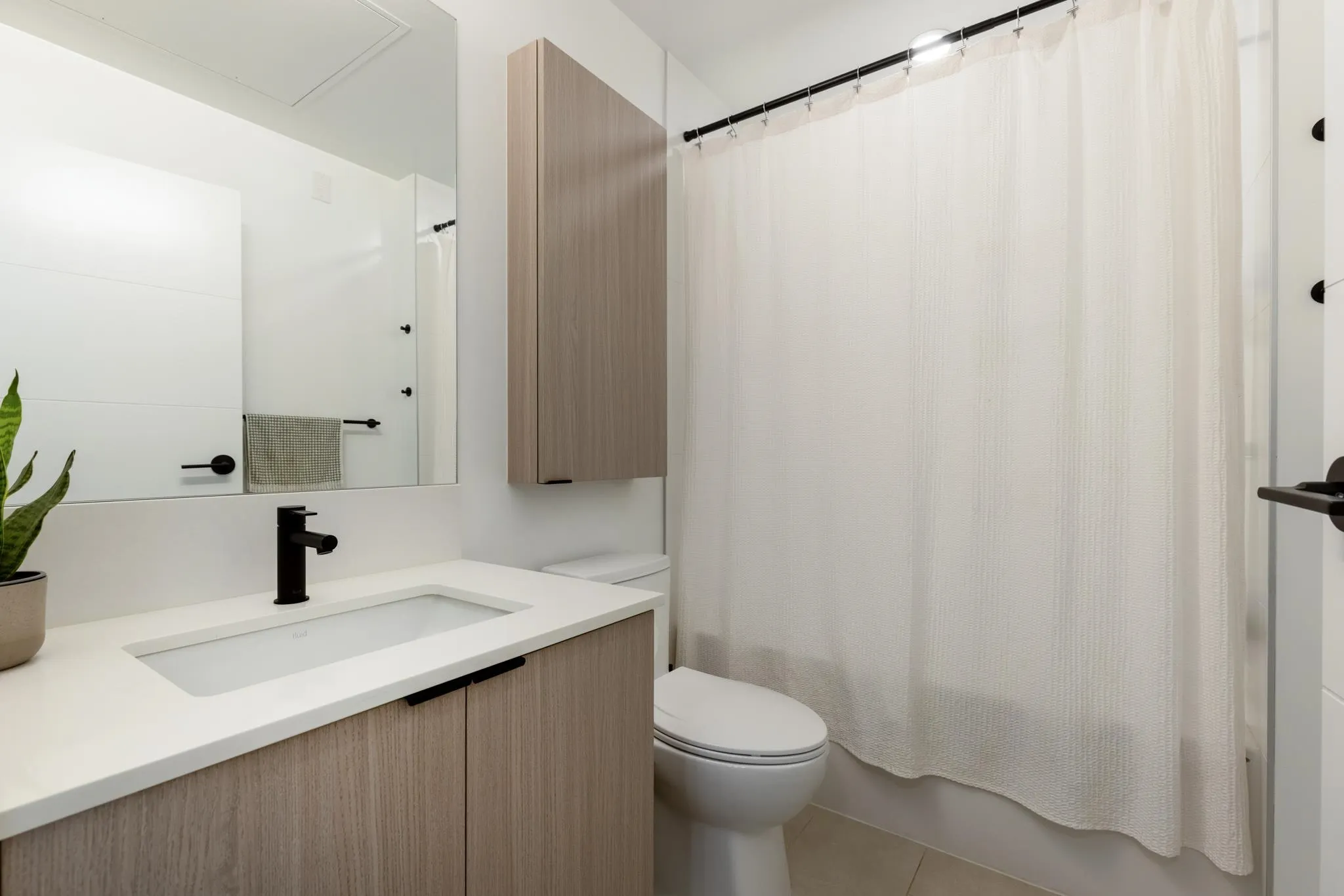2268 E Broadway #208
