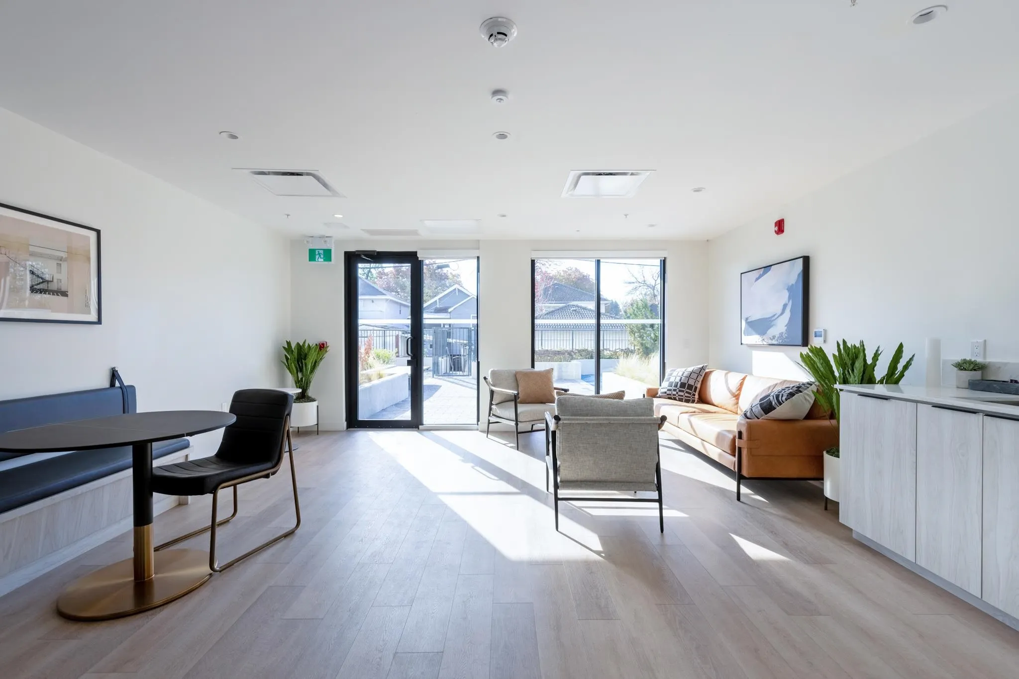 2268 E Broadway #208