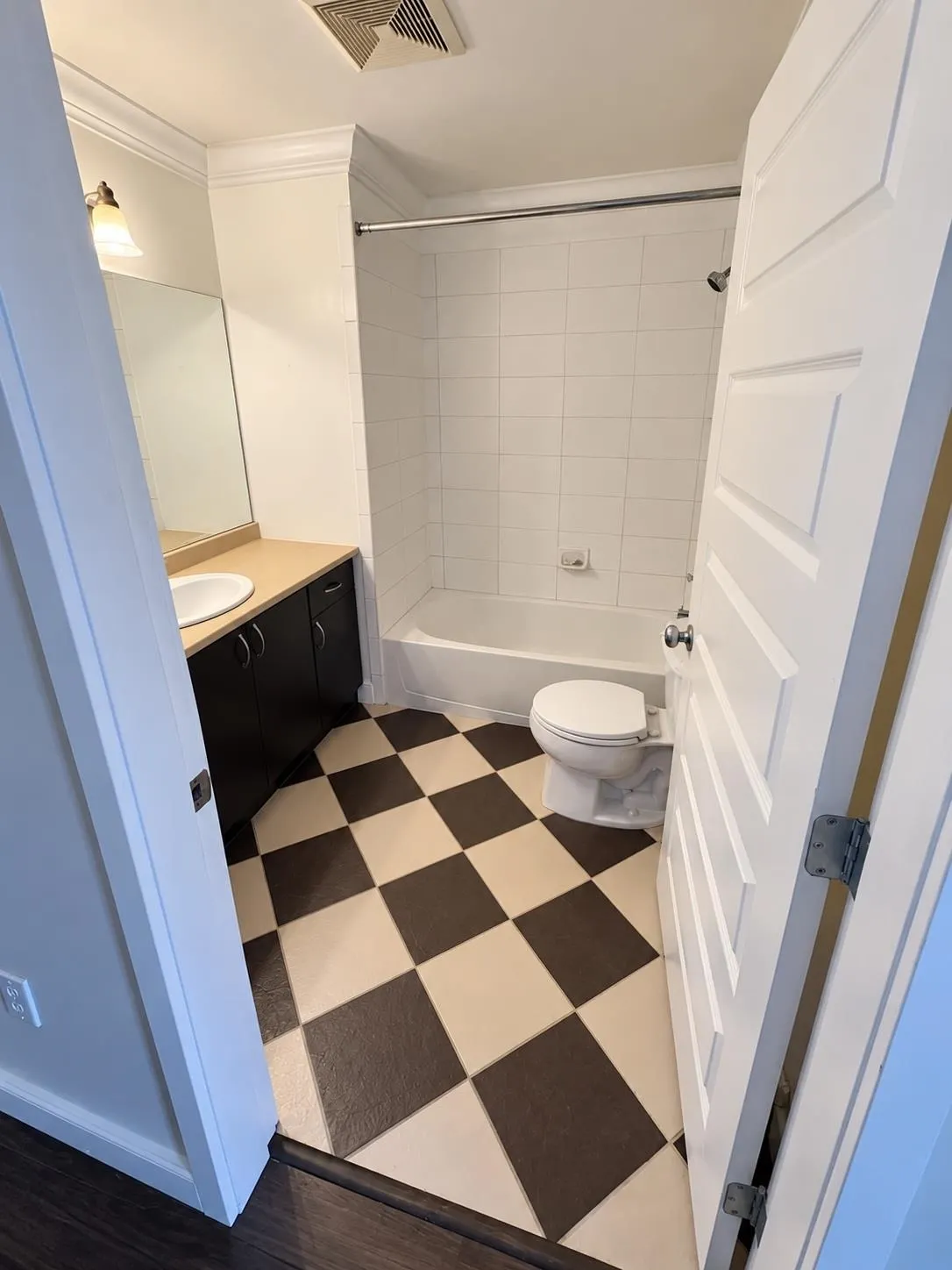 2515 Park Drive #418