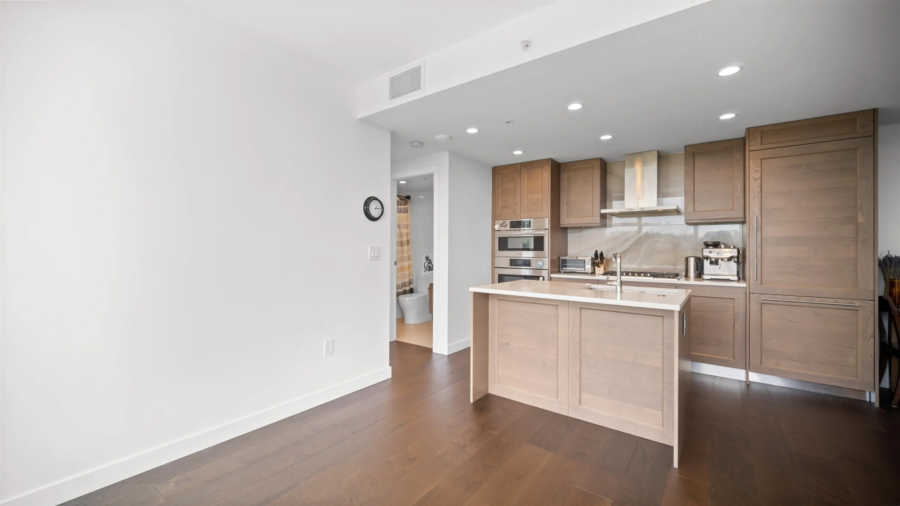 5629 Birney Avenue #602