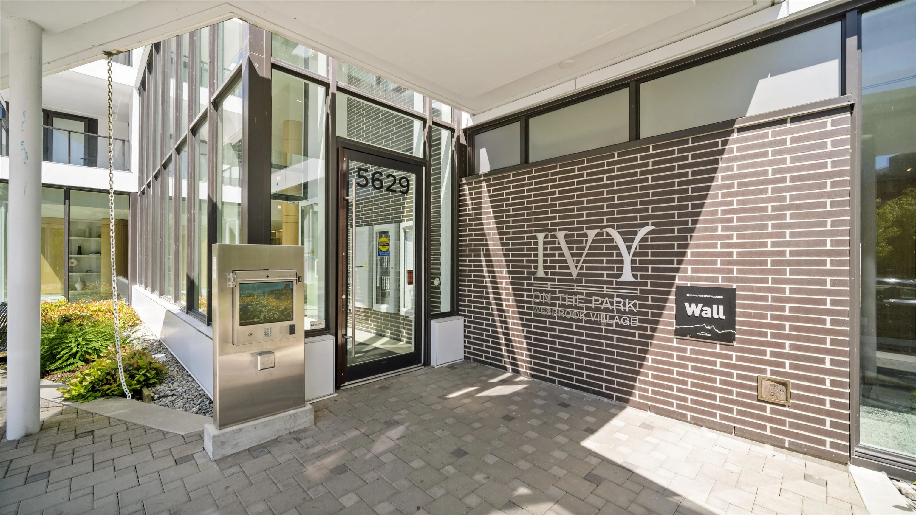 5629 Birney Avenue #602