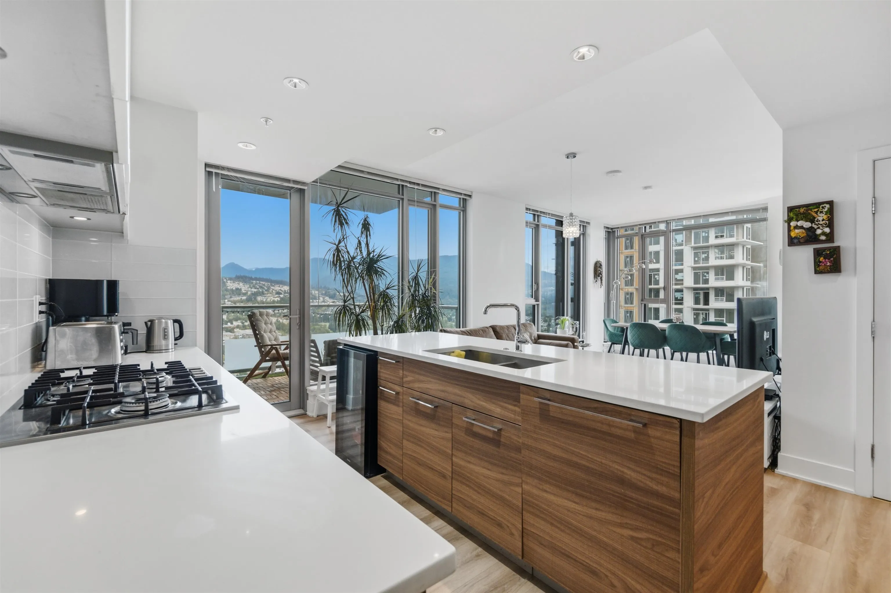1188 Pinetree Way #4305