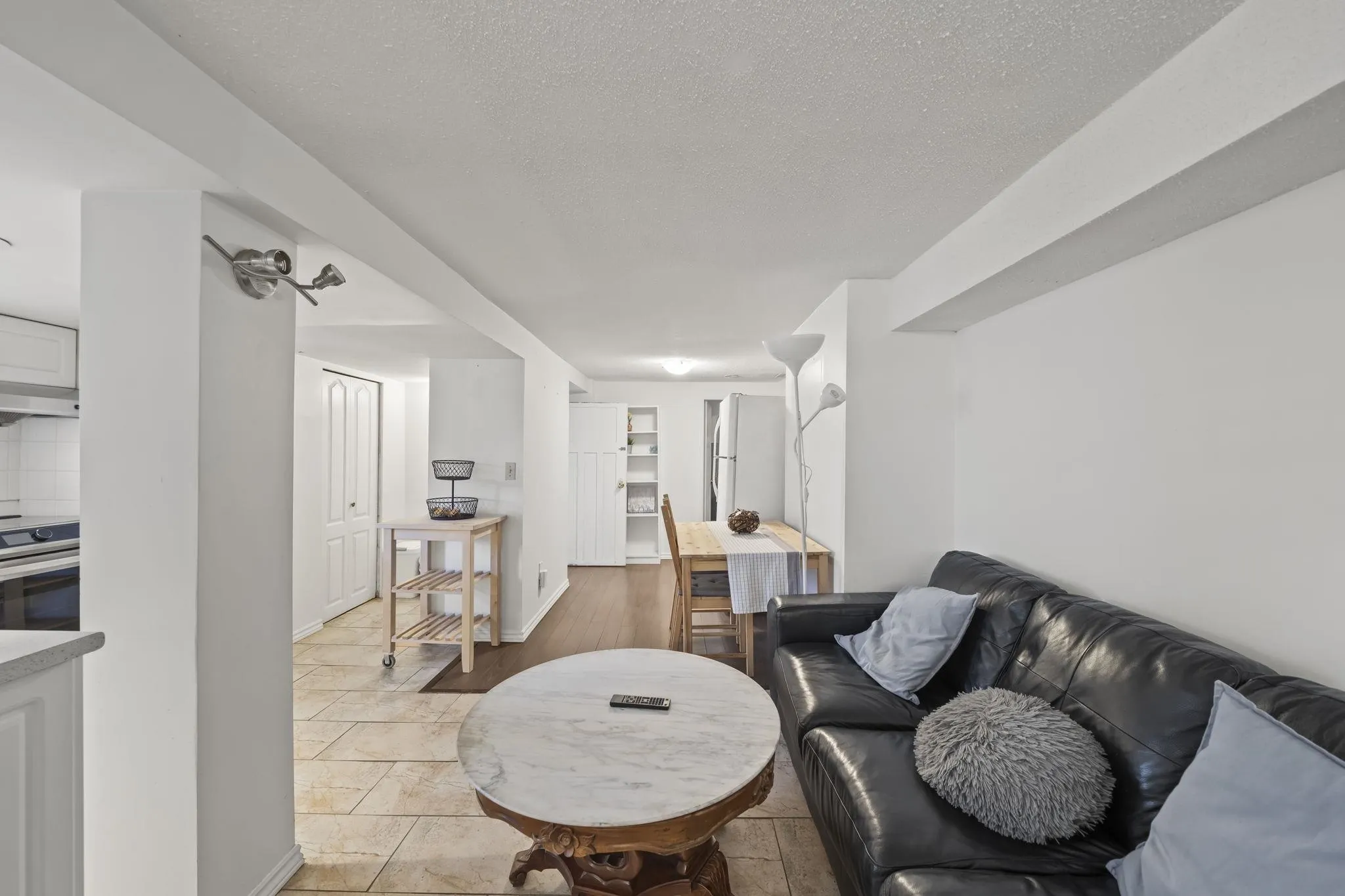3588 W King Edward Avenue