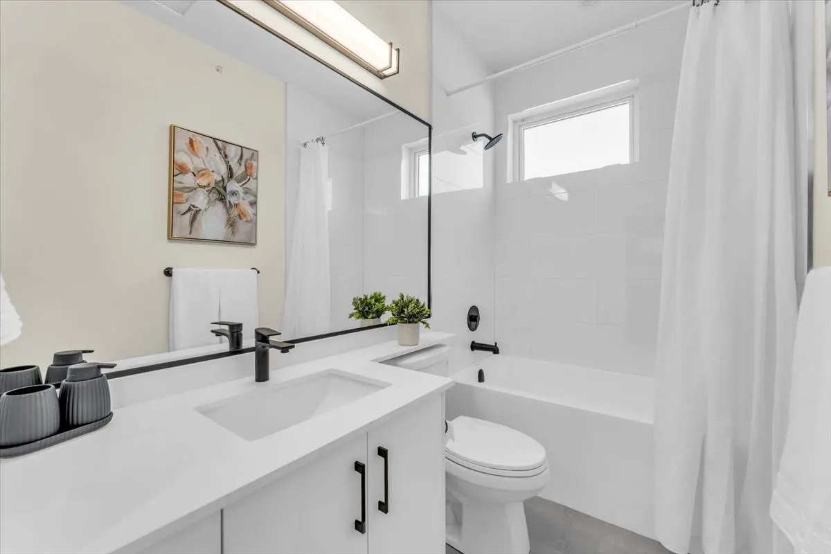 10392 240a Street #2