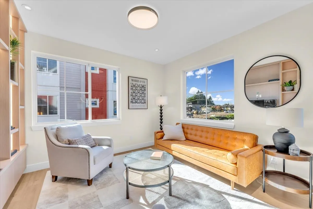 10392 240a Street #2