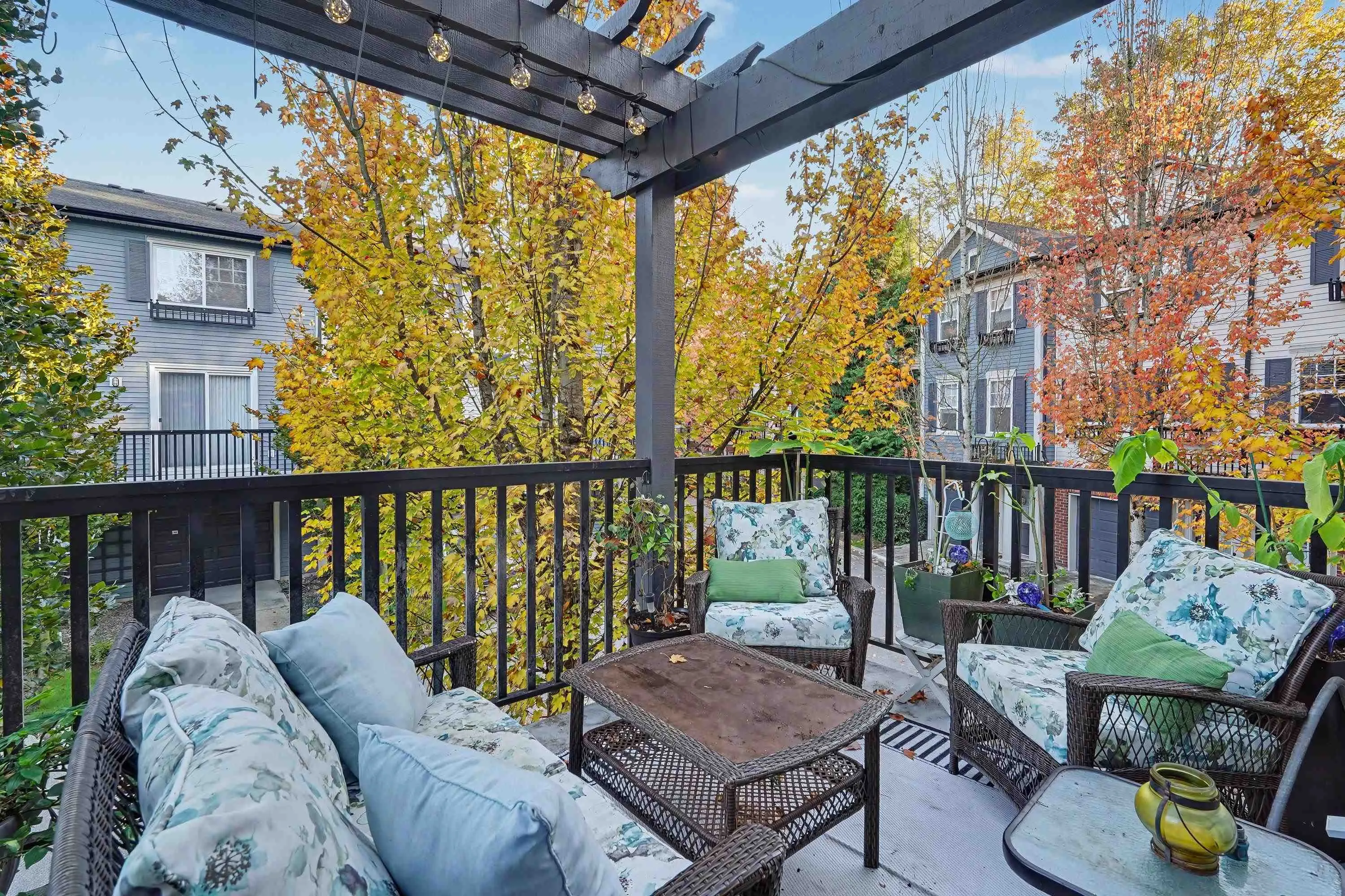 2495 Davies Avenue #4