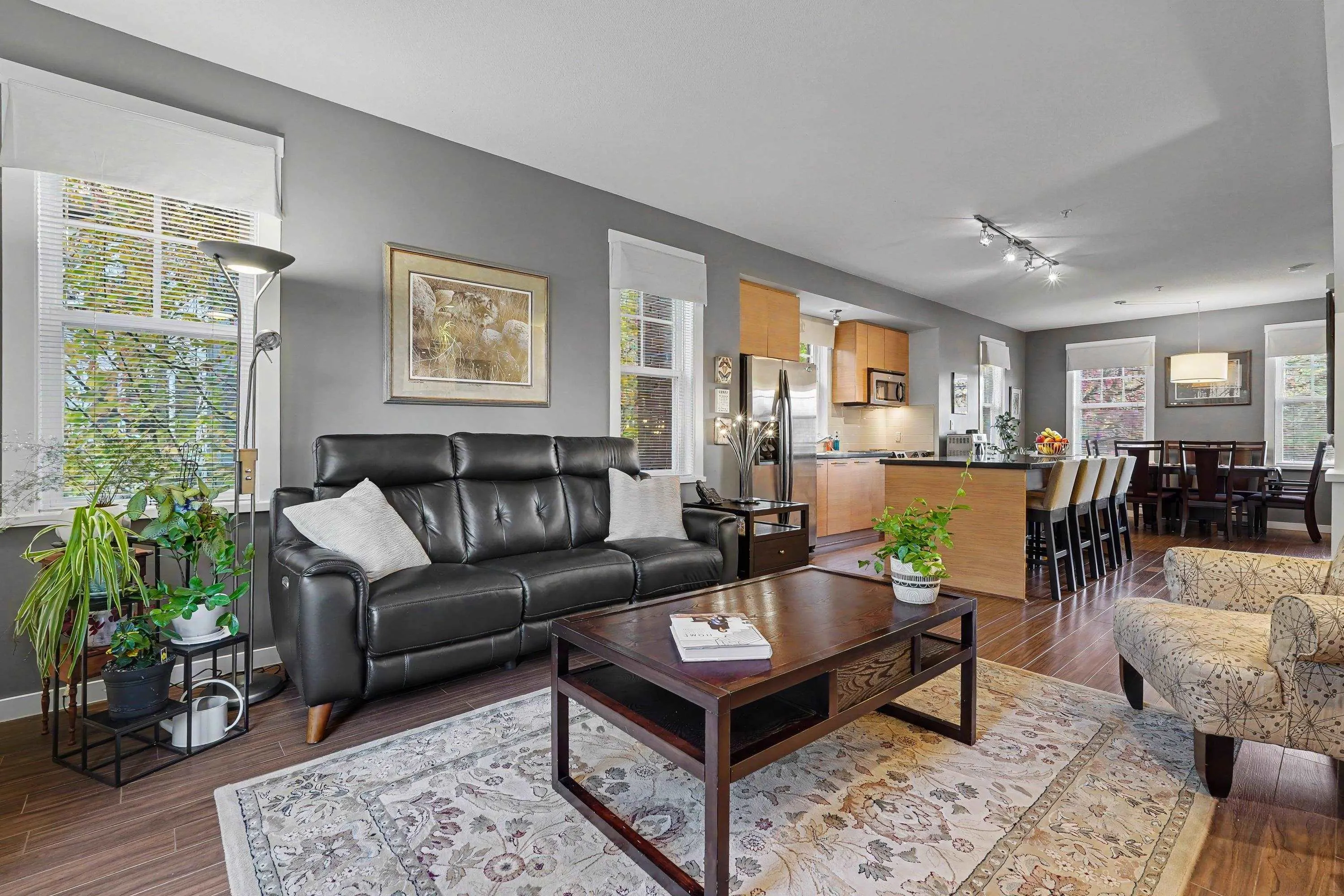 2495 Davies Avenue #4