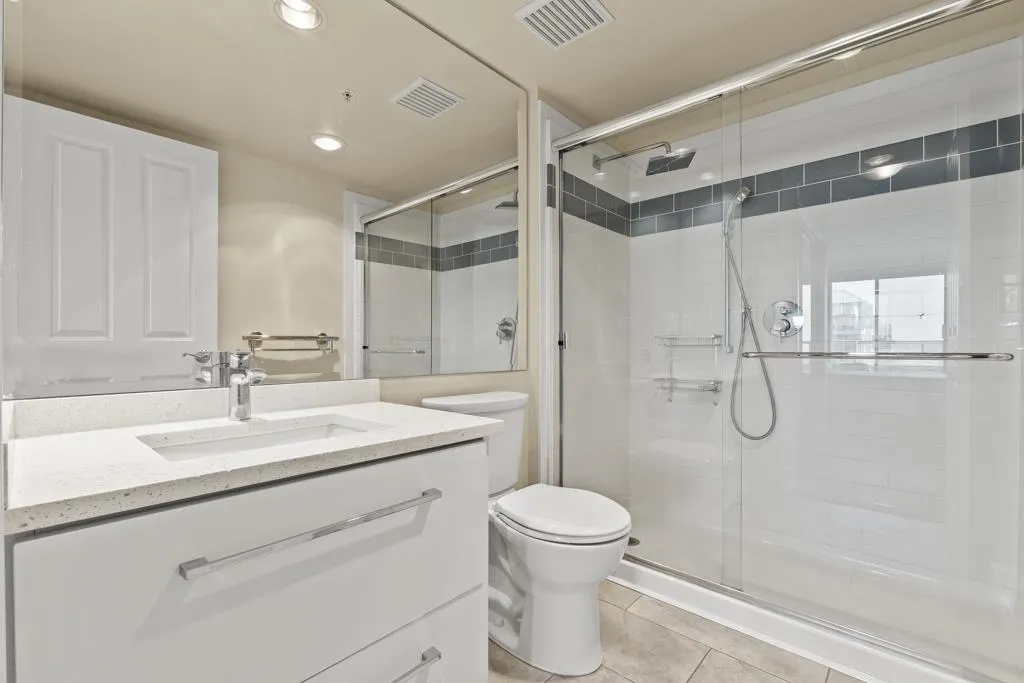 6611 Southoaks Crescent #1703