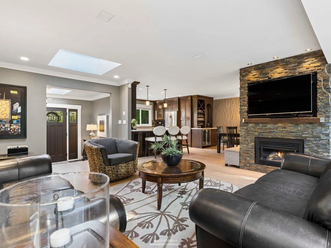 8075 Modesto Drive