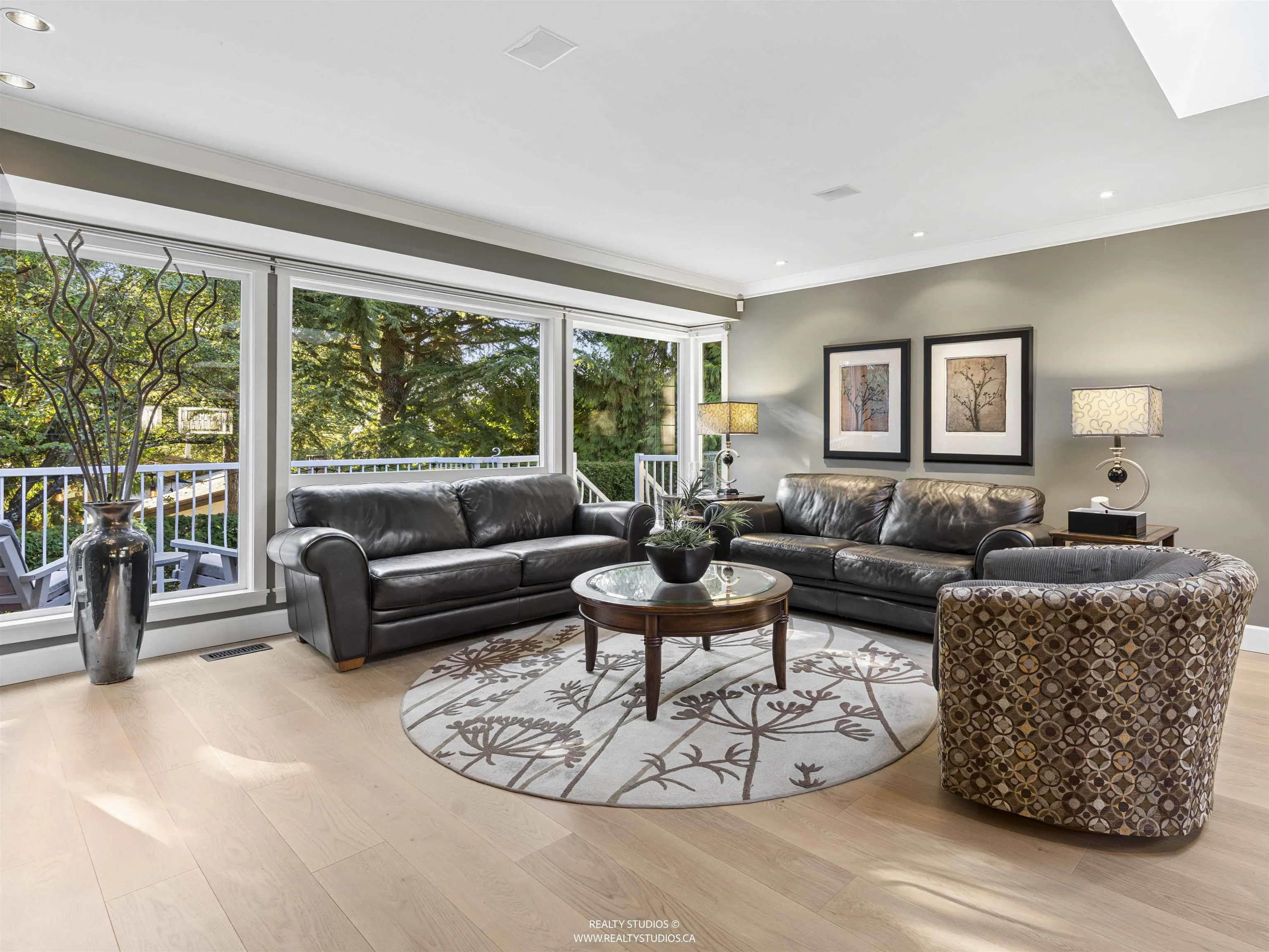 8075 Modesto Drive