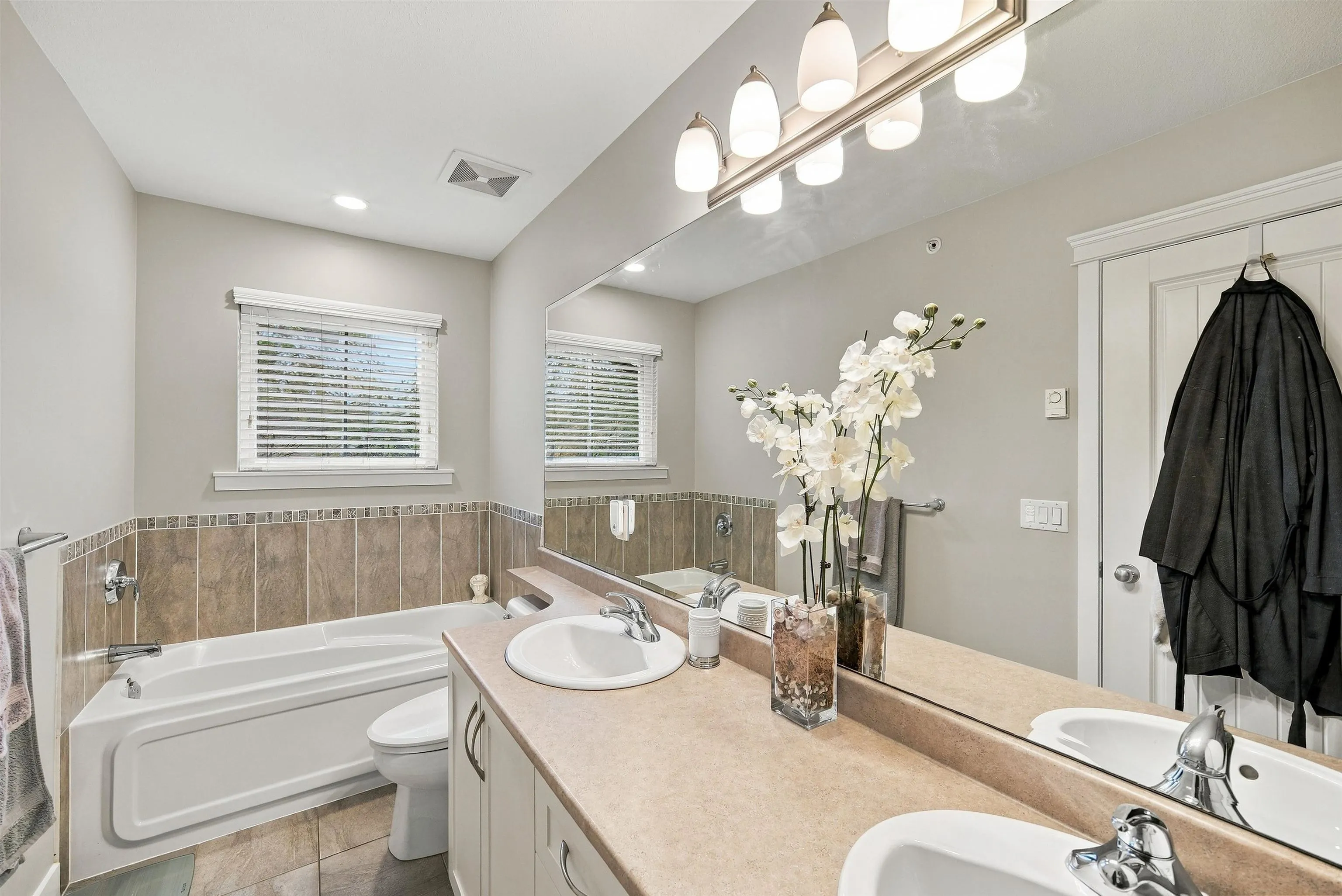 11282 Cottonwood Drive #22