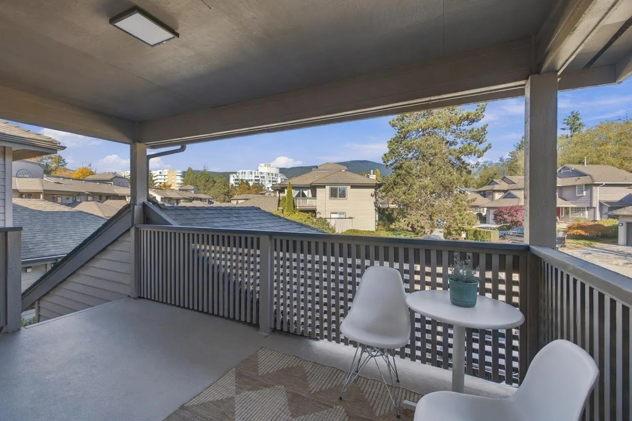 806 Roche Point Drive