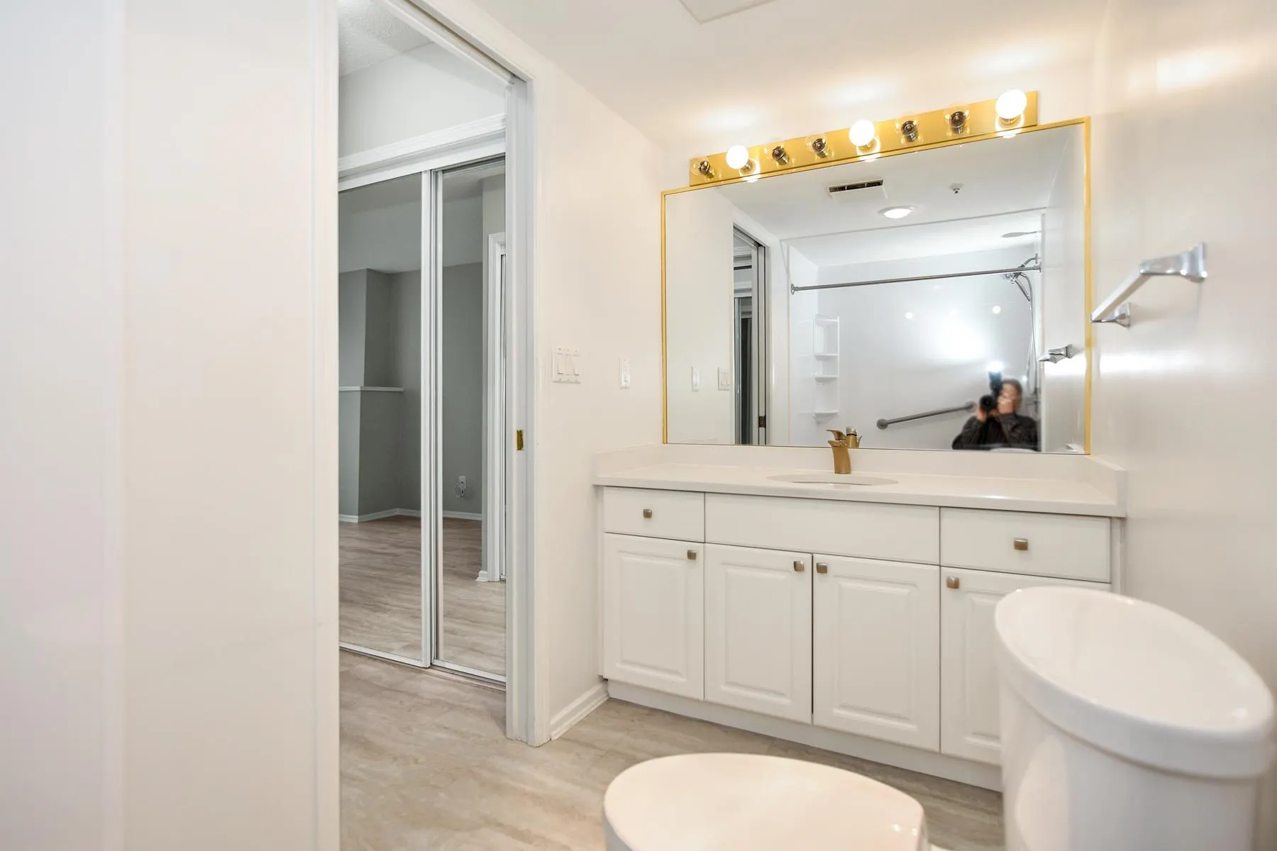 719 Princess Street #304