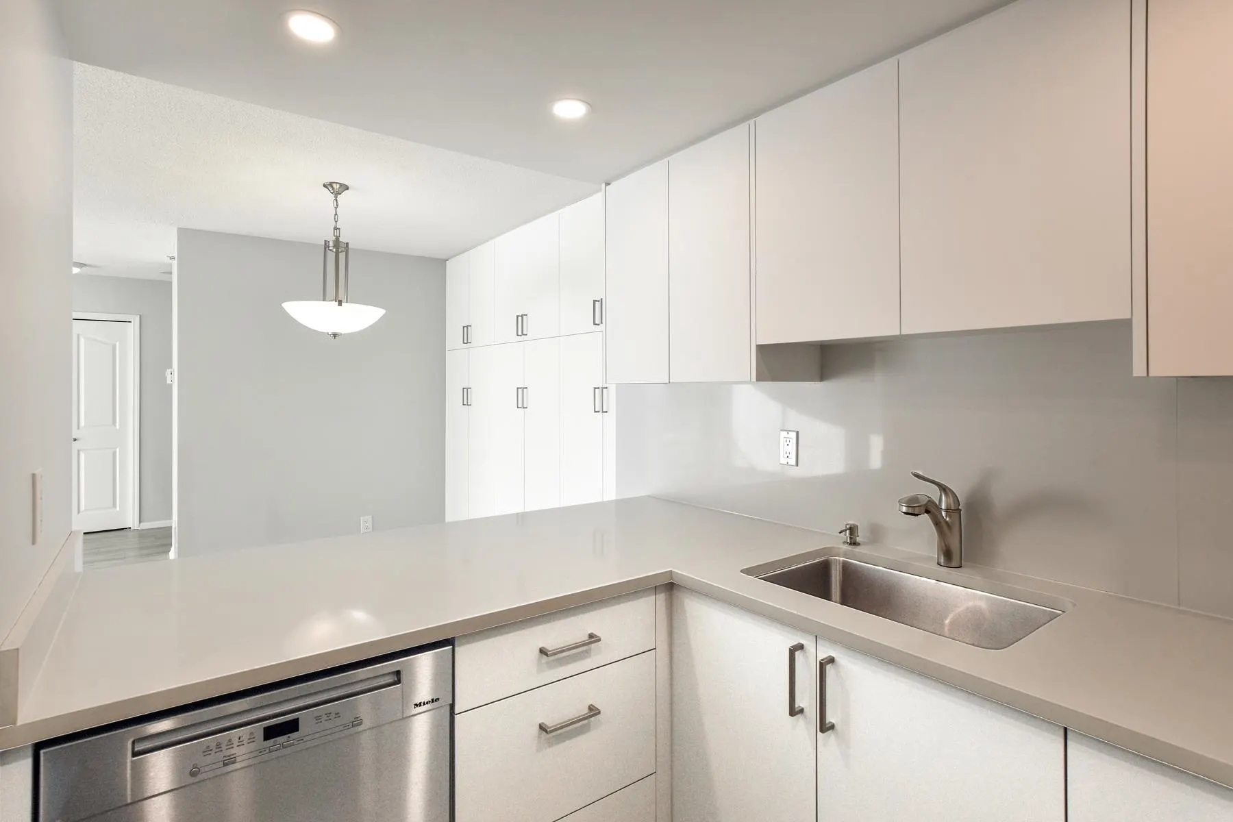 719 Princess Street #304