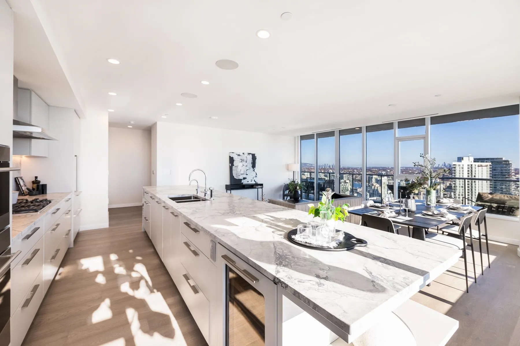 1335 Howe Street #3703