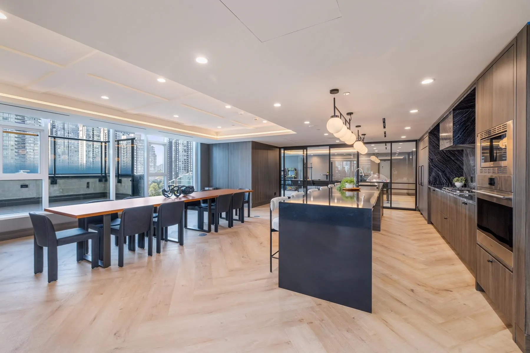 1335 Howe Street #3703