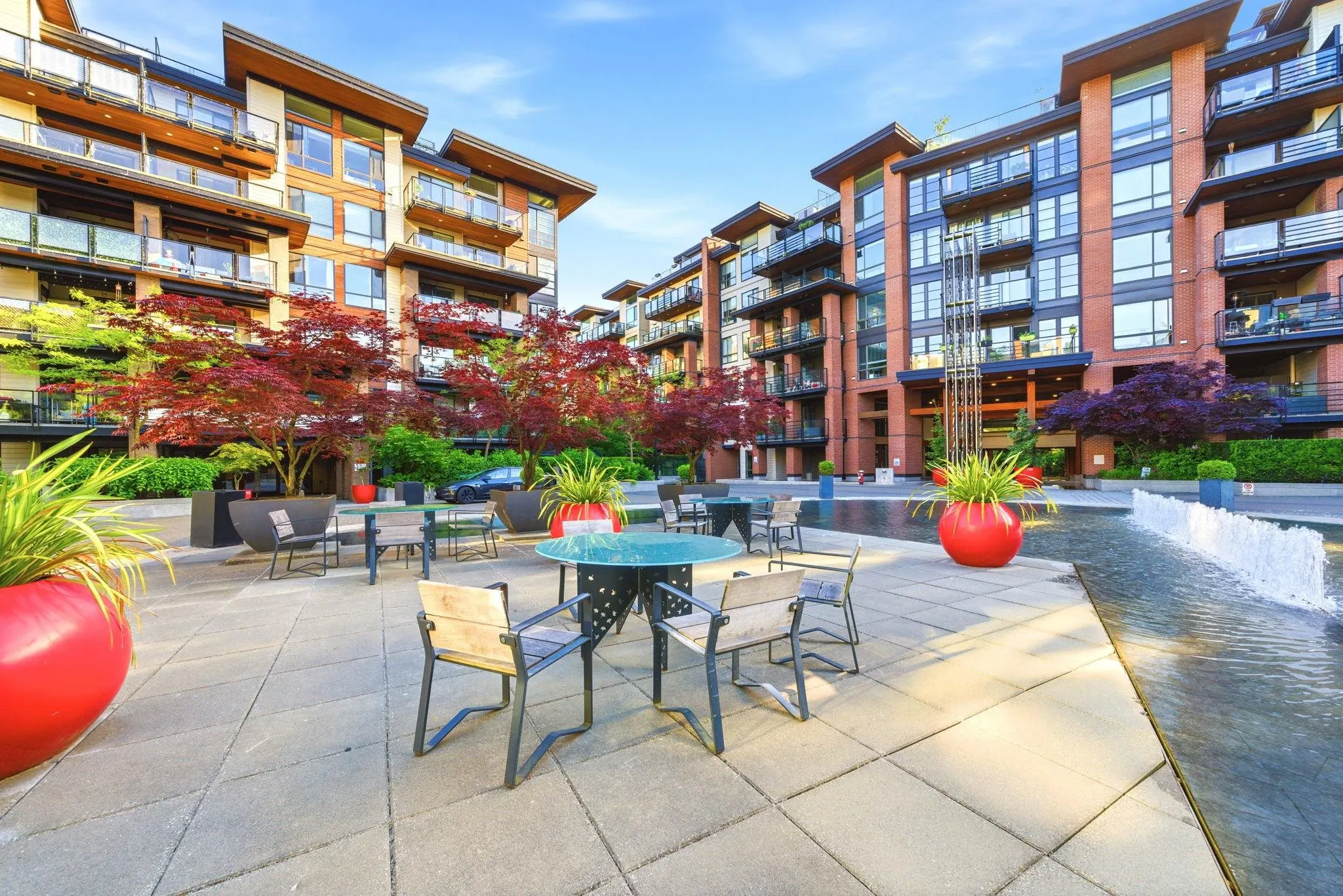 719 W 3rd Street #307