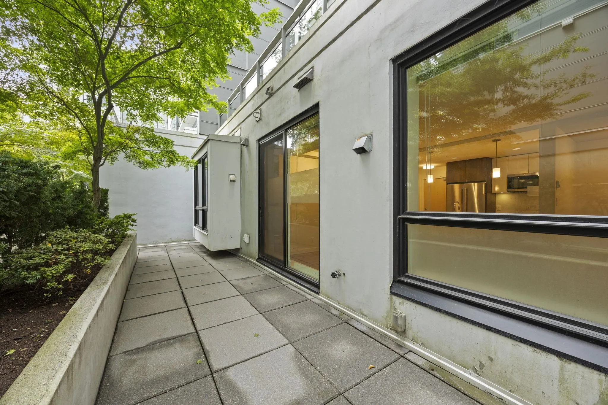 2188 Madison Avenue #104