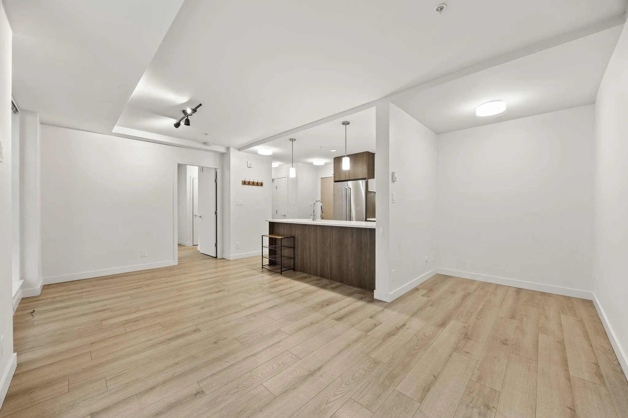 2188 Madison Avenue #104