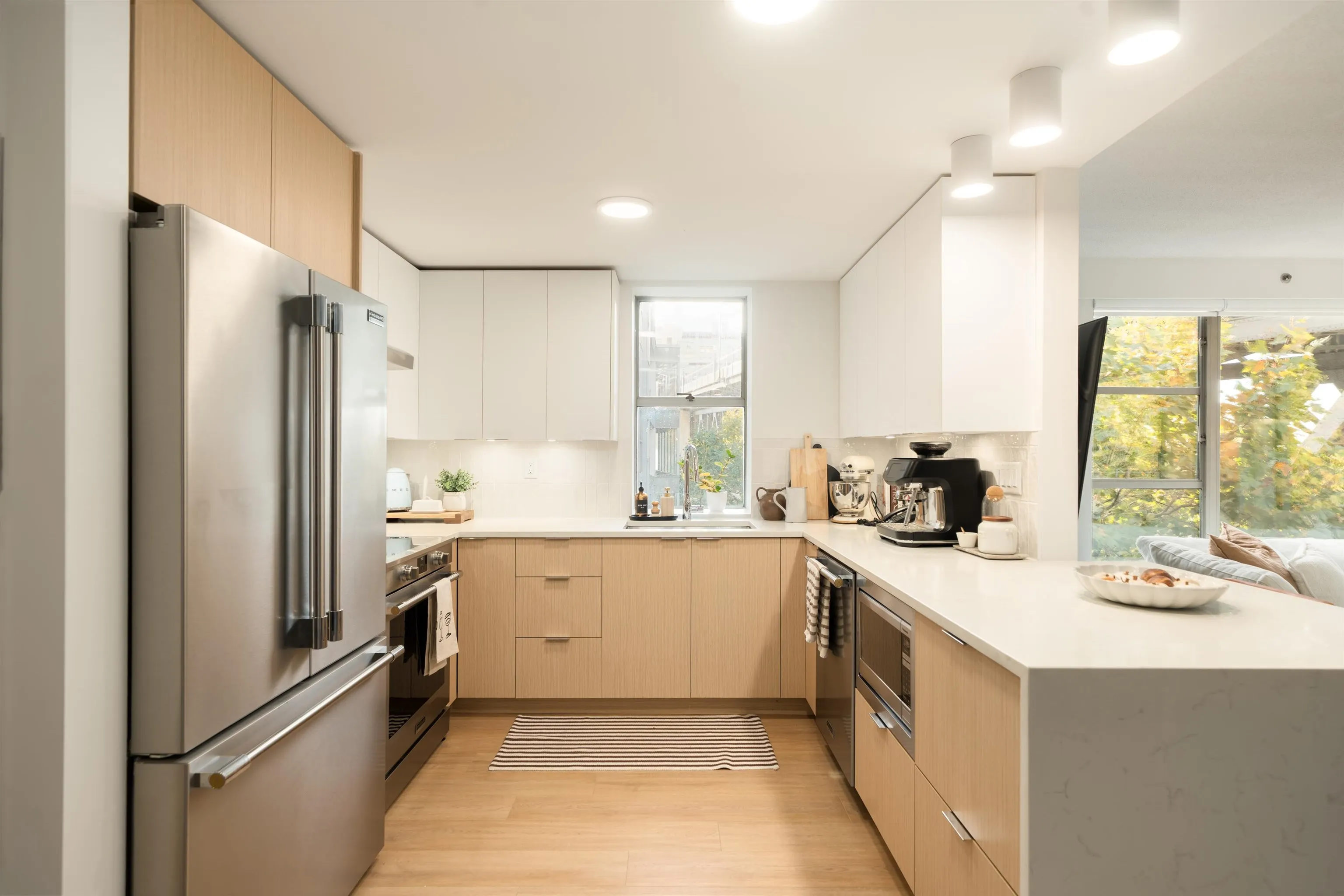 1006 Beach Avenue #501