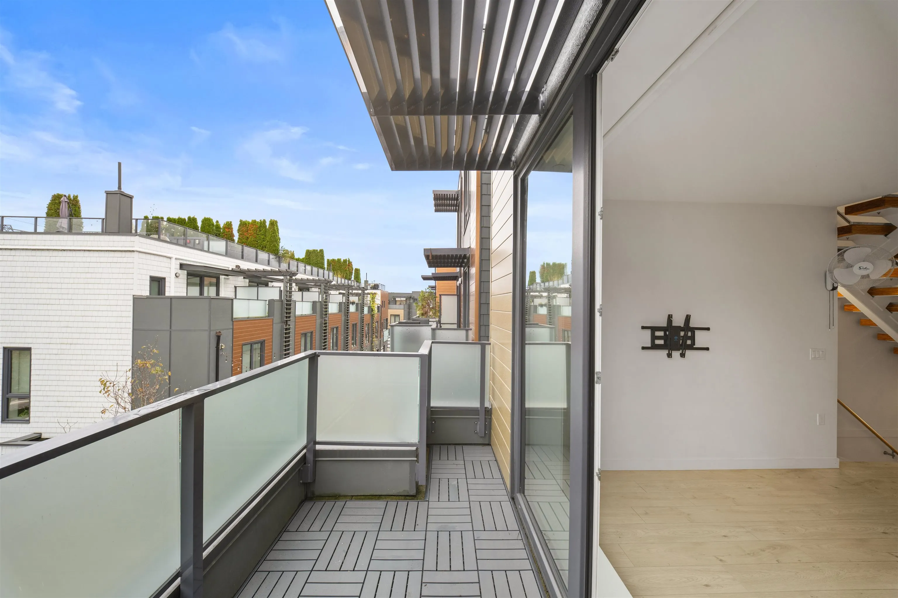 720 E 3rd Street #28