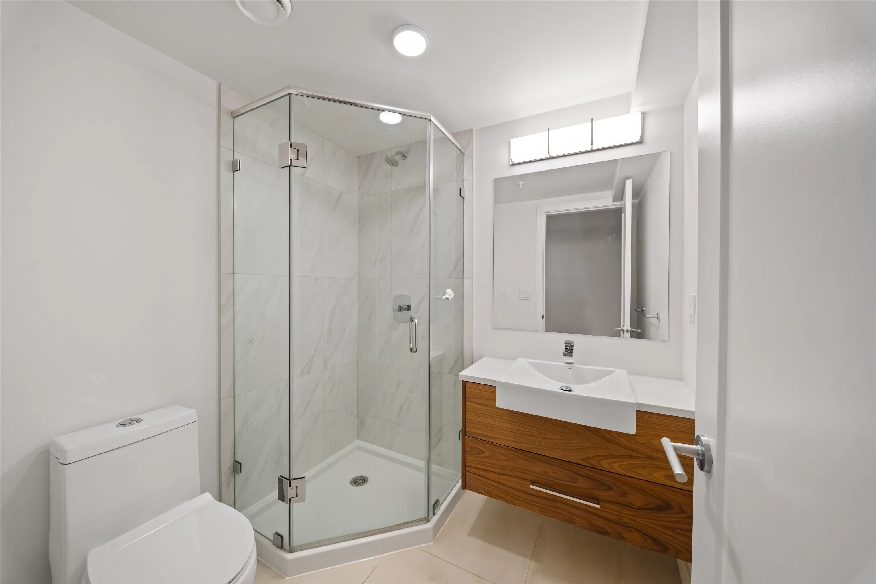 720 E 3rd Street #28