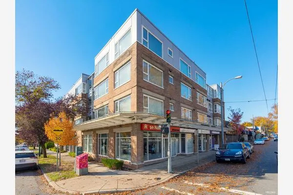 2103 W 45th Avenue #302