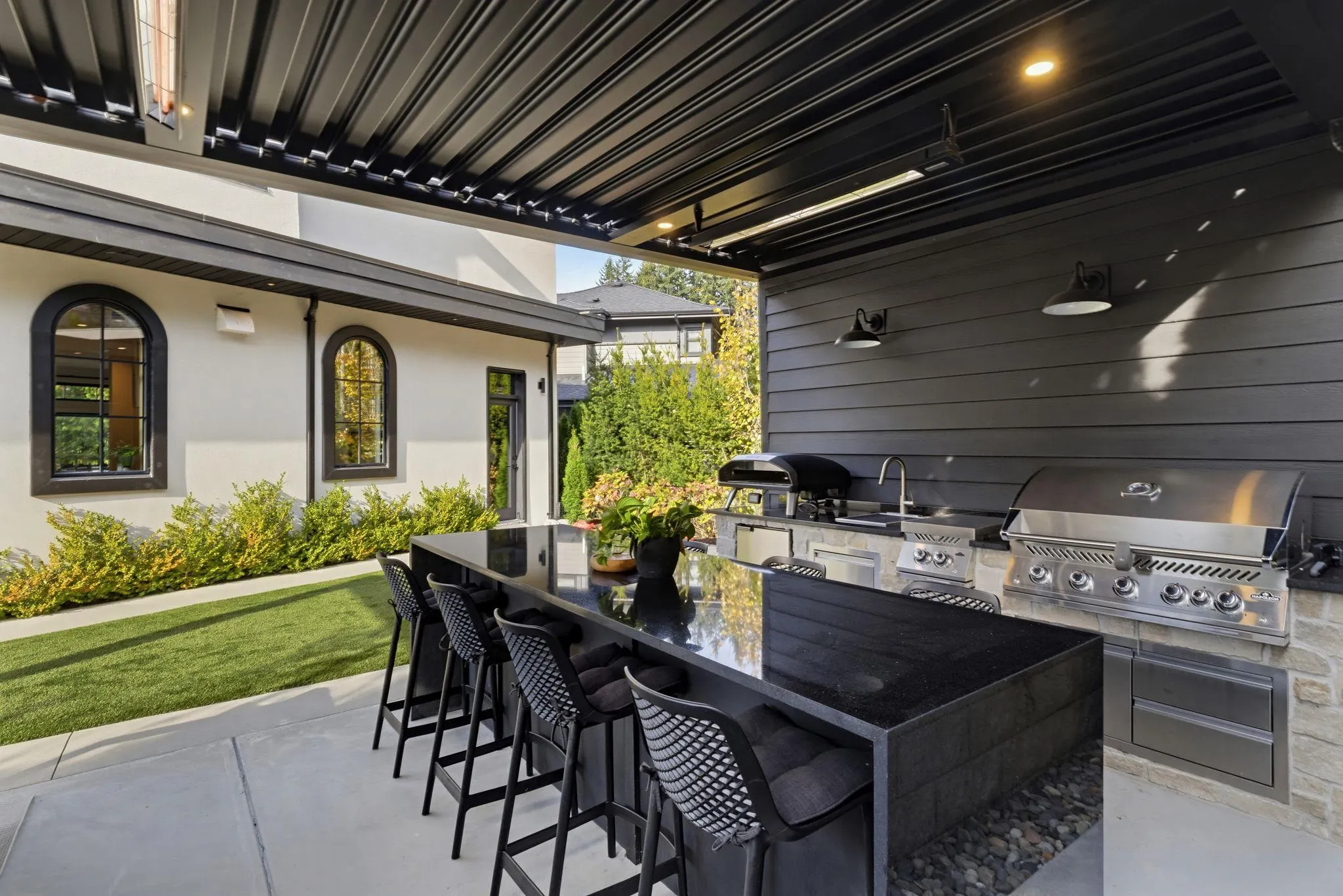 280 Monteray Avenue
