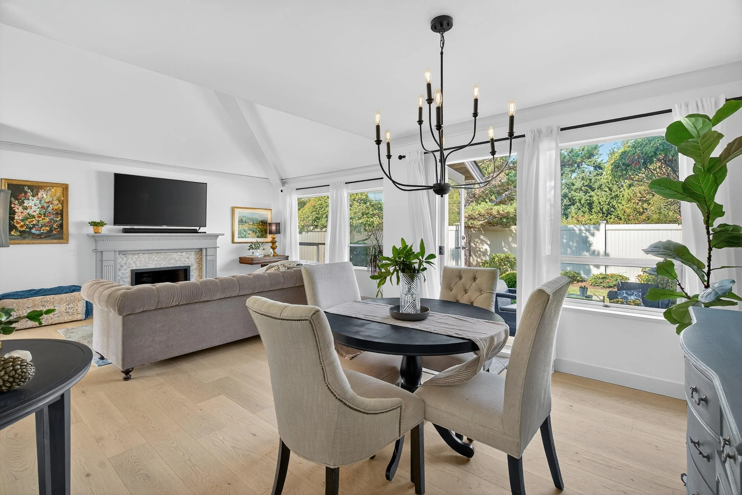 15121 19 Avenue #116