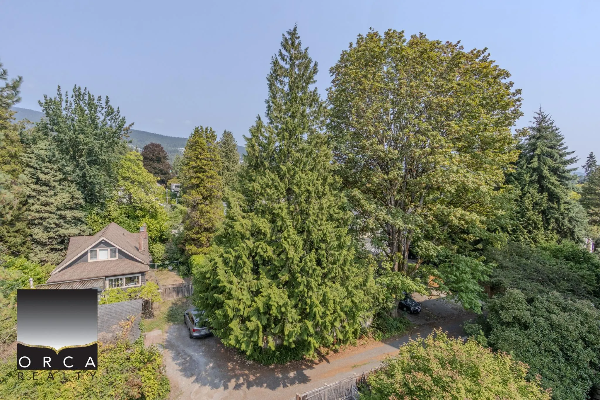 1785 Esquimalt Avenue #701