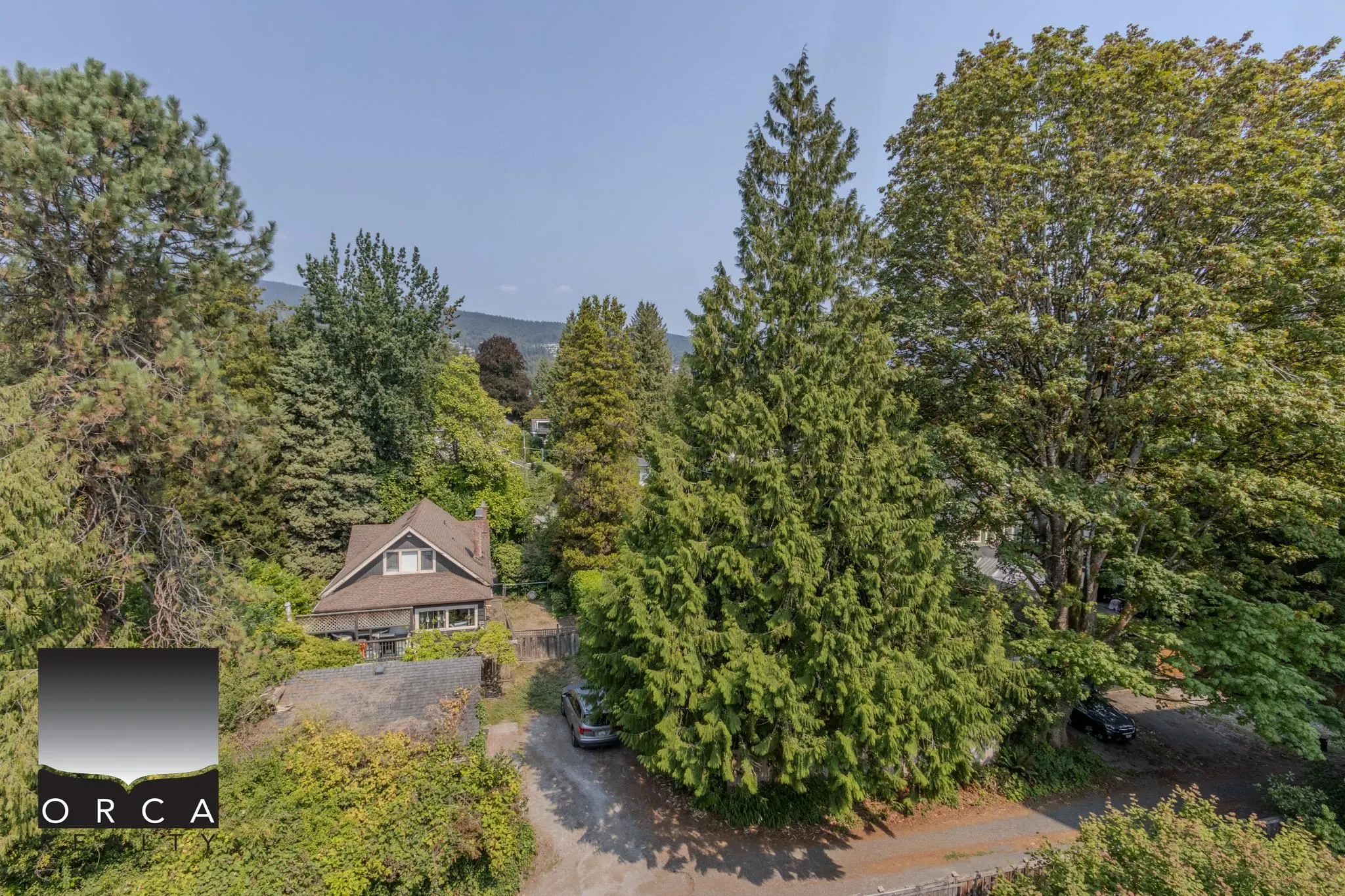 1785 Esquimalt Avenue #701