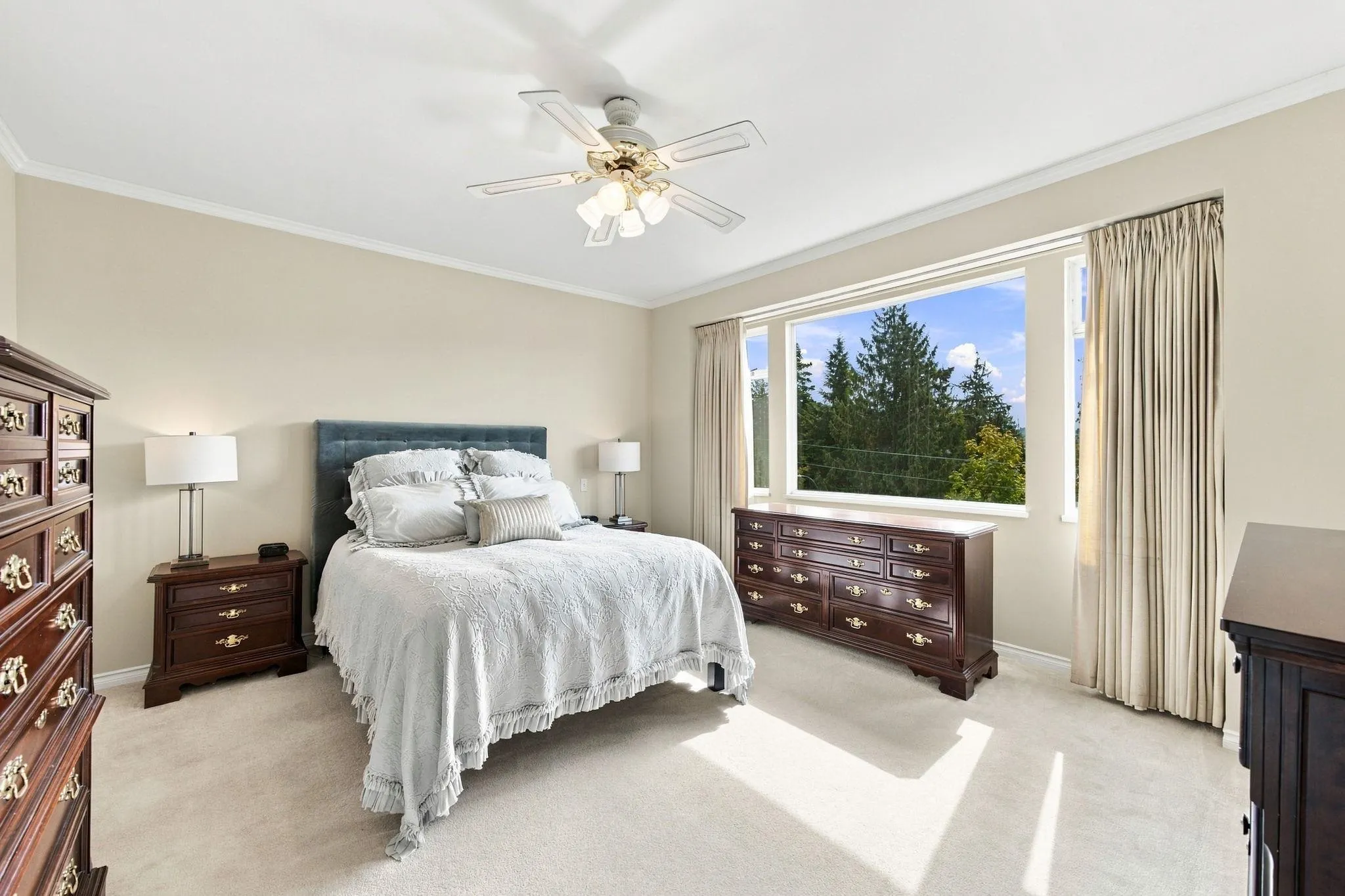 3950 Sparrow Lane
