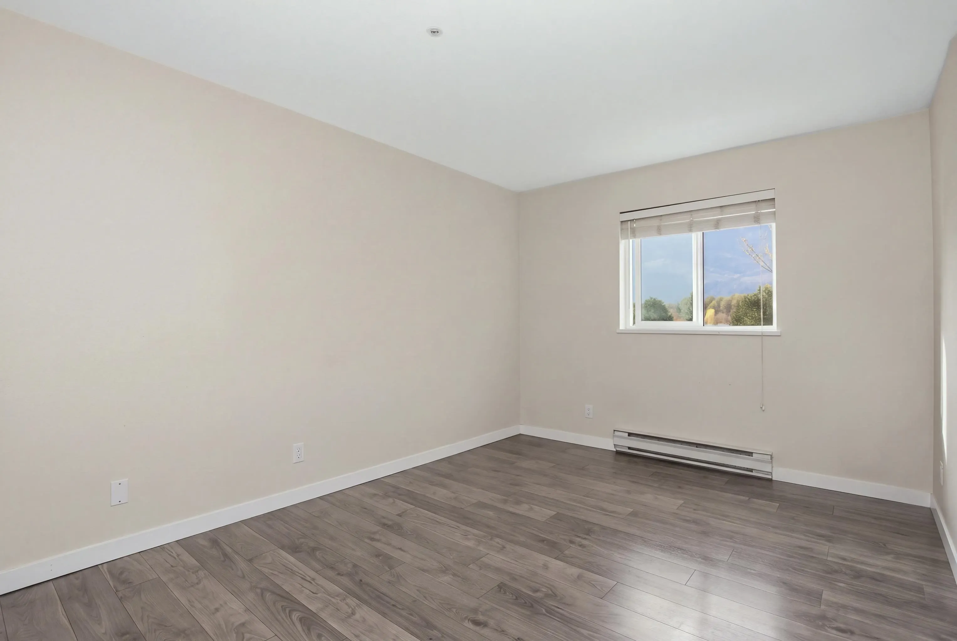 40160 Willow Crescent #305
