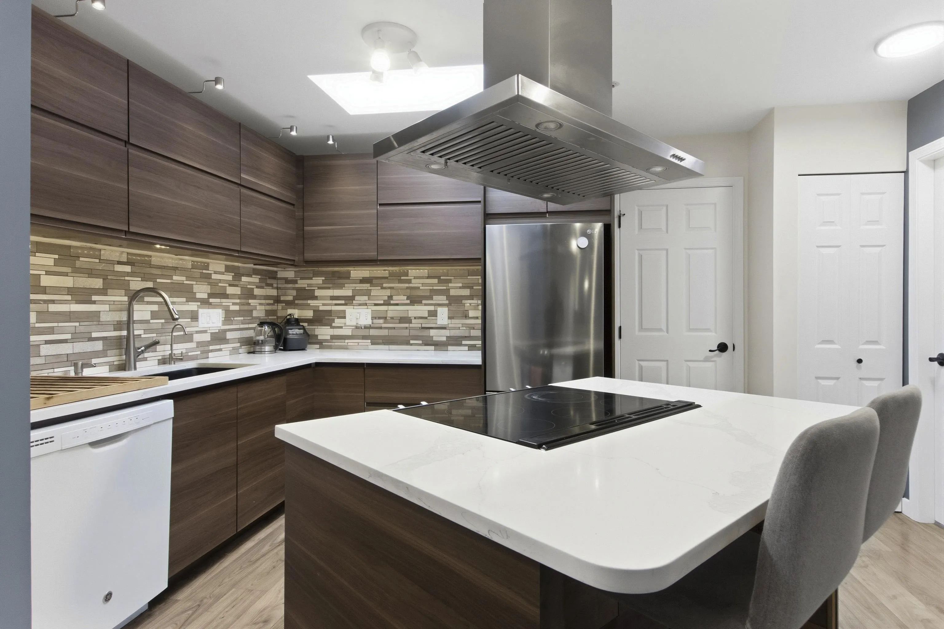 40160 Willow Crescent #305