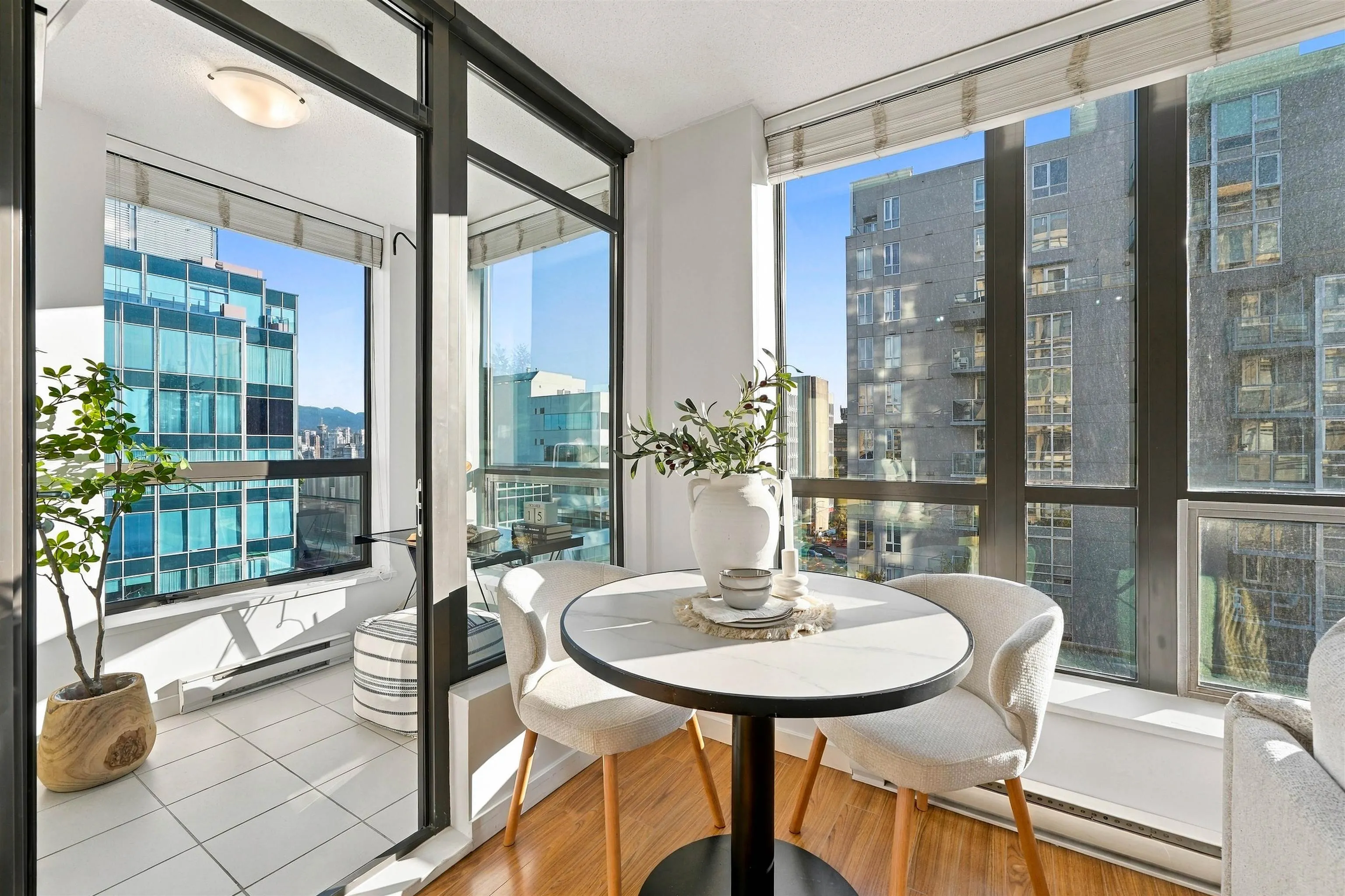 1068 W Broadway #709