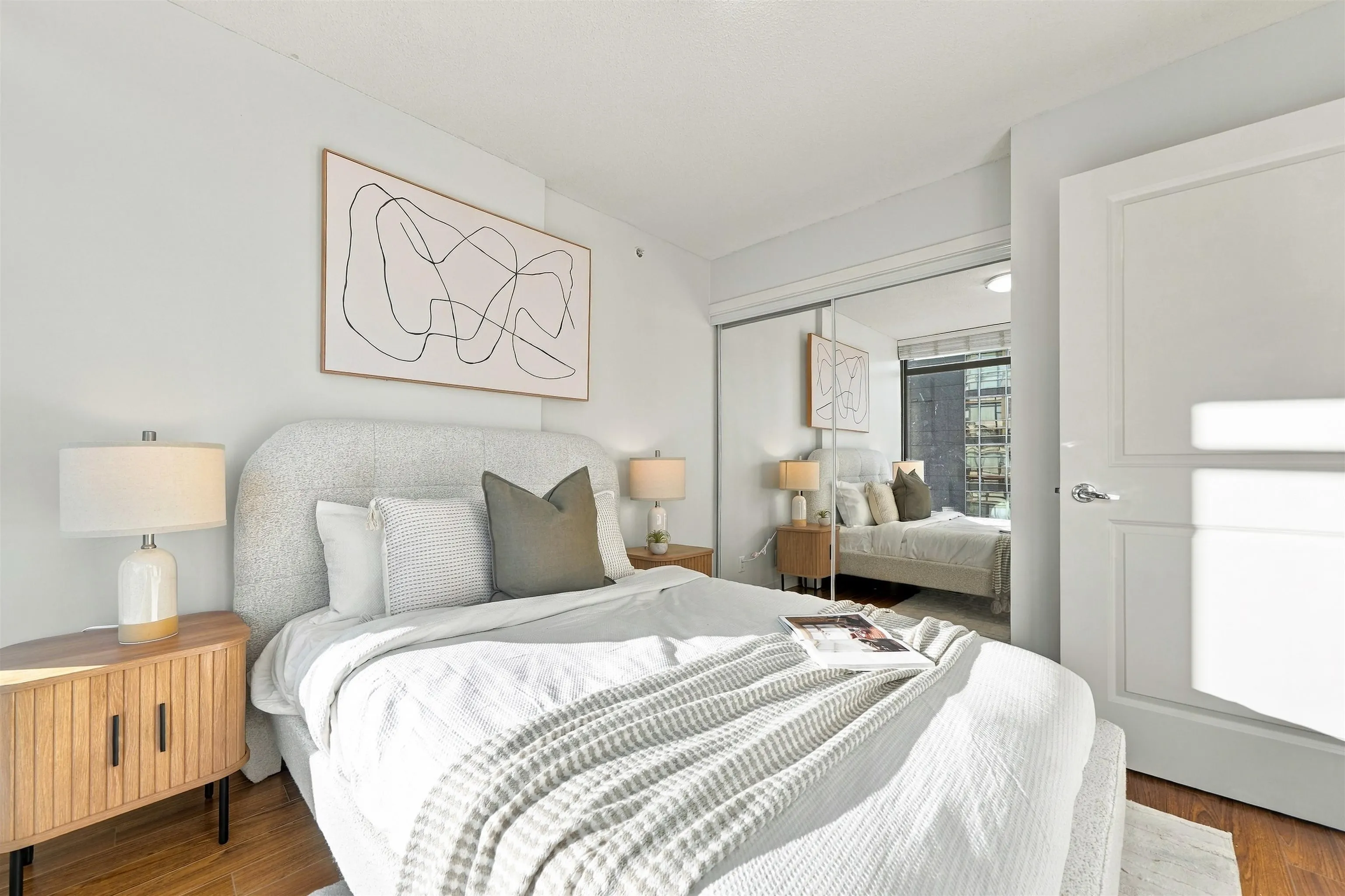 1068 W Broadway #709