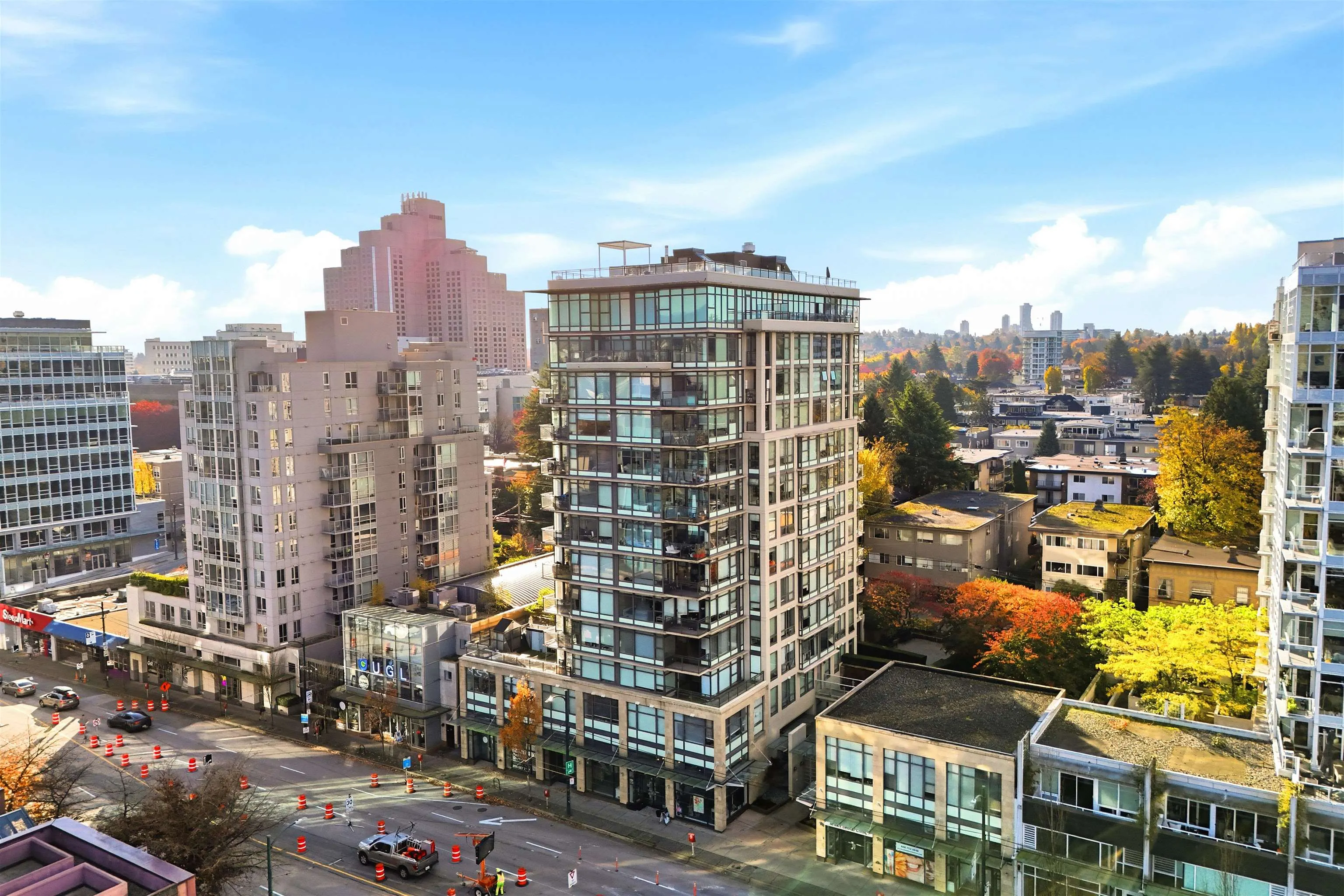 1068 W Broadway #709