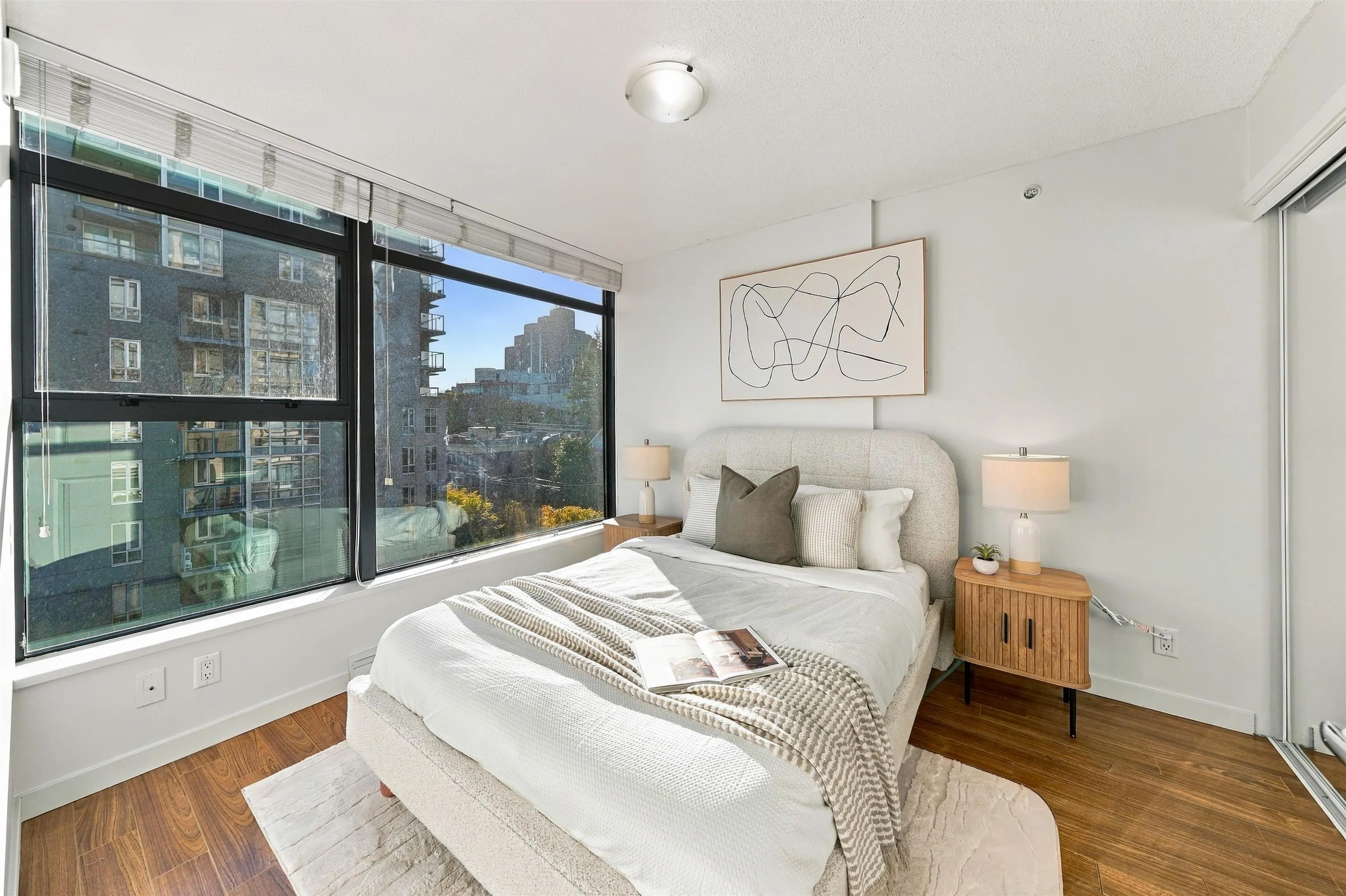 1068 W Broadway #709