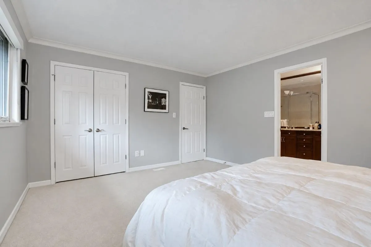 696 Wellington Place