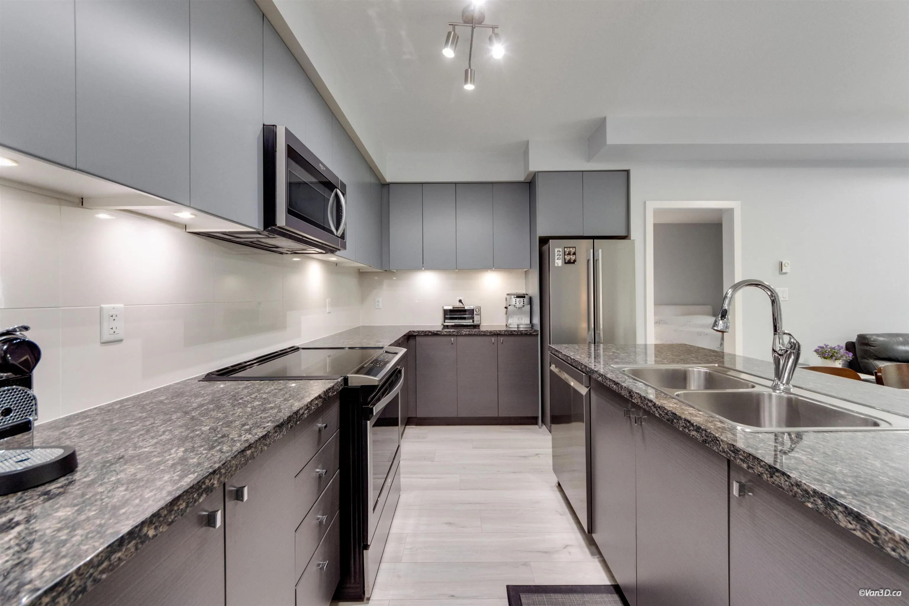 6440 194 Street #215