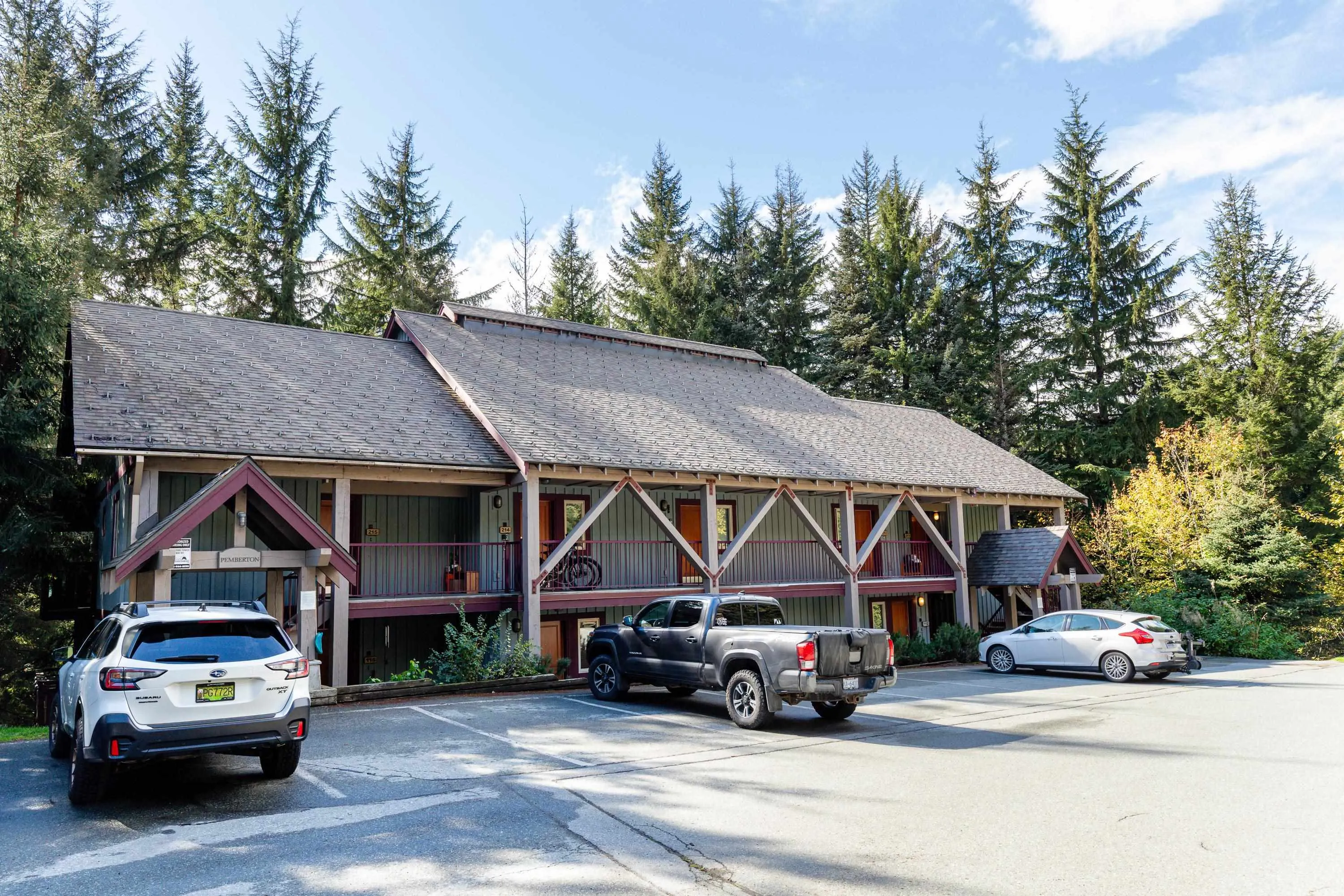 3070 Hillcrest Drive #113