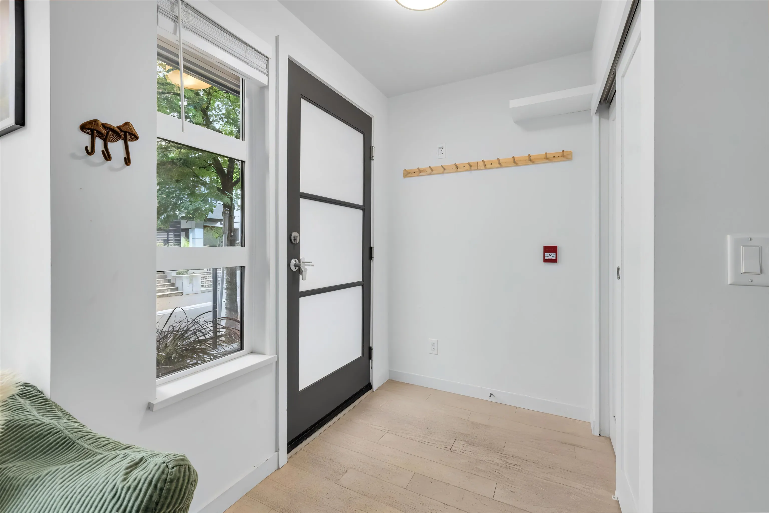 2715 Spring Street #103