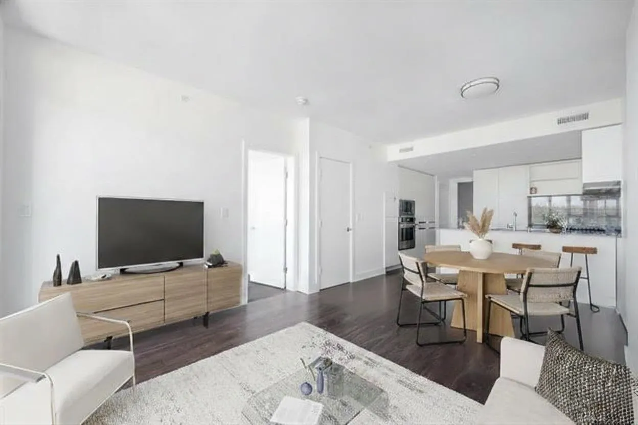 450 Westview Street #1505